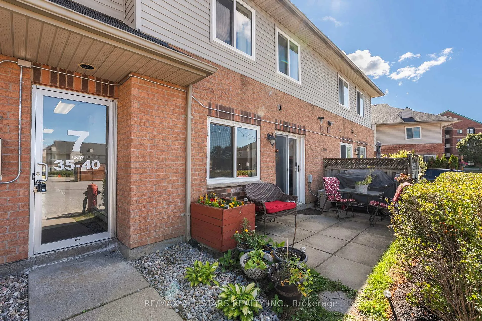 Photo 14 of Unit 36, 1 Testa Road, Uxbridge — HOMEH