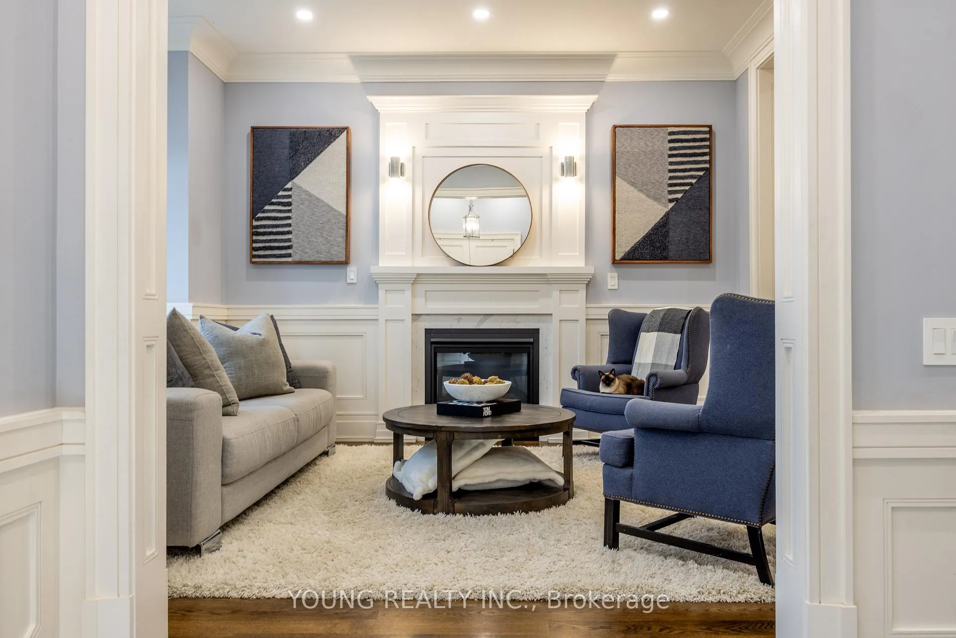 Photo 2 of 317 Sutherland Drive, Toronto, Leaside — HOMEH