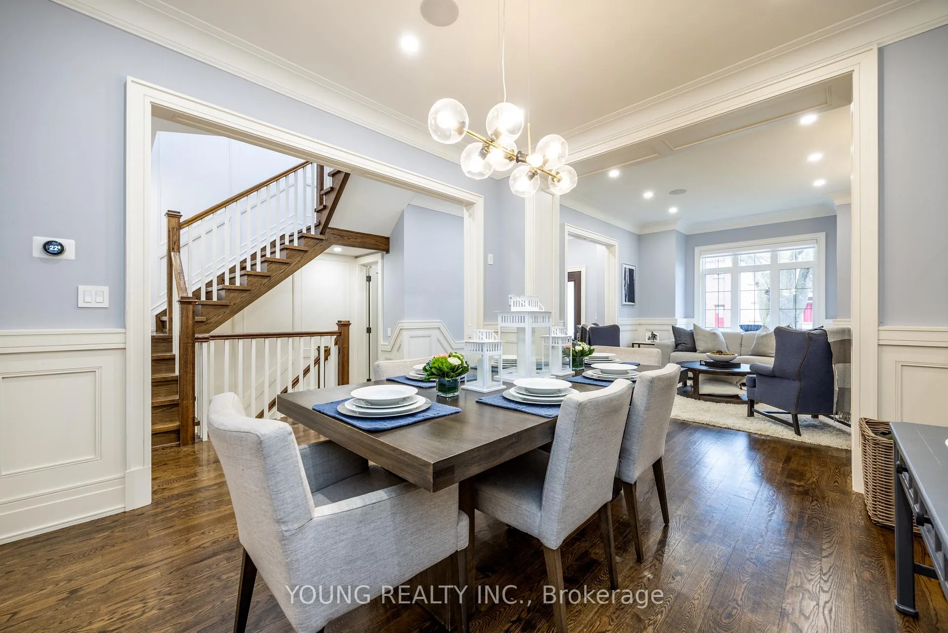 Photo 6 of 317 Sutherland Drive, Toronto, Leaside — HOMEH