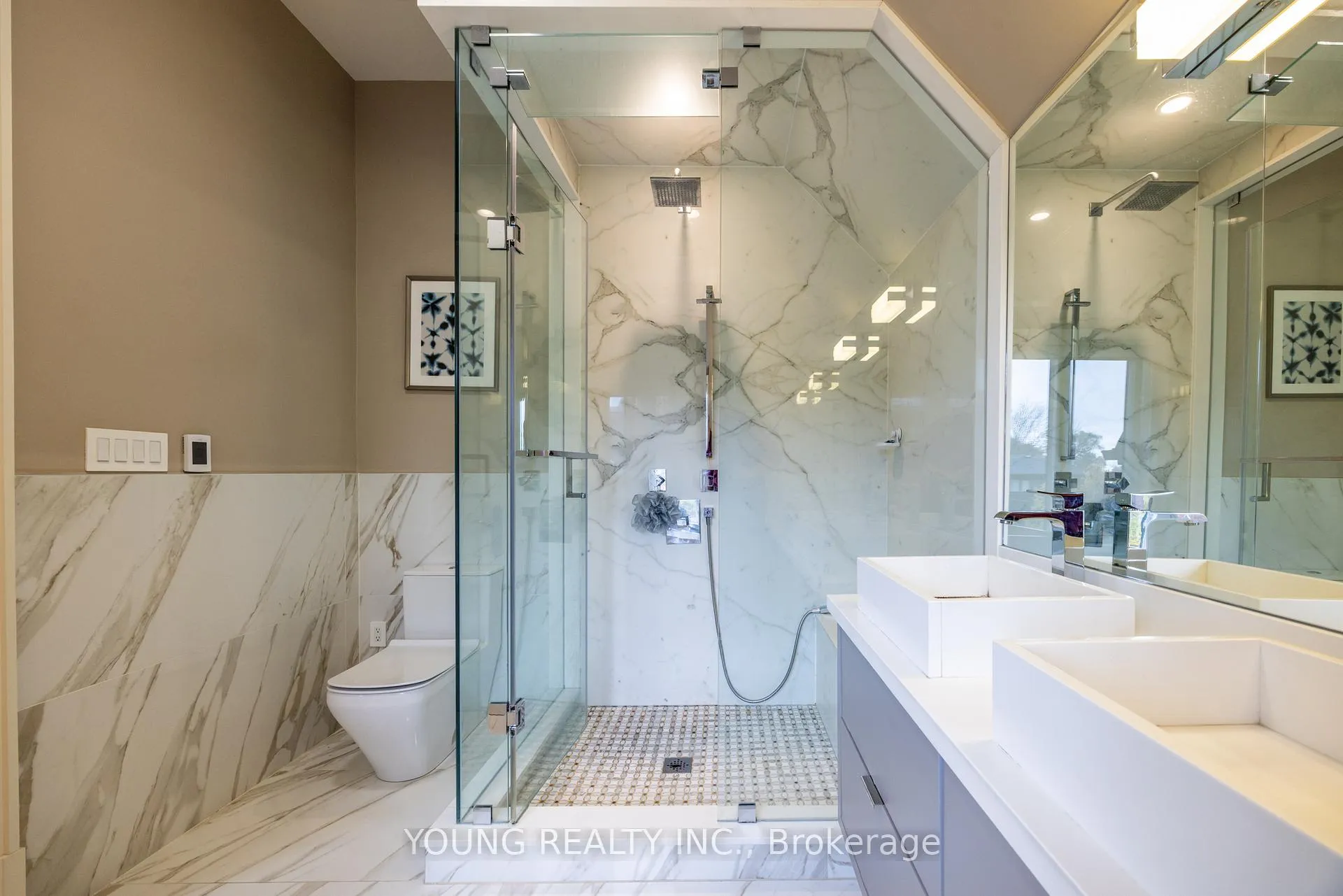 Photo 17 of 317 Sutherland Drive, Toronto, Leaside — HOMEH
