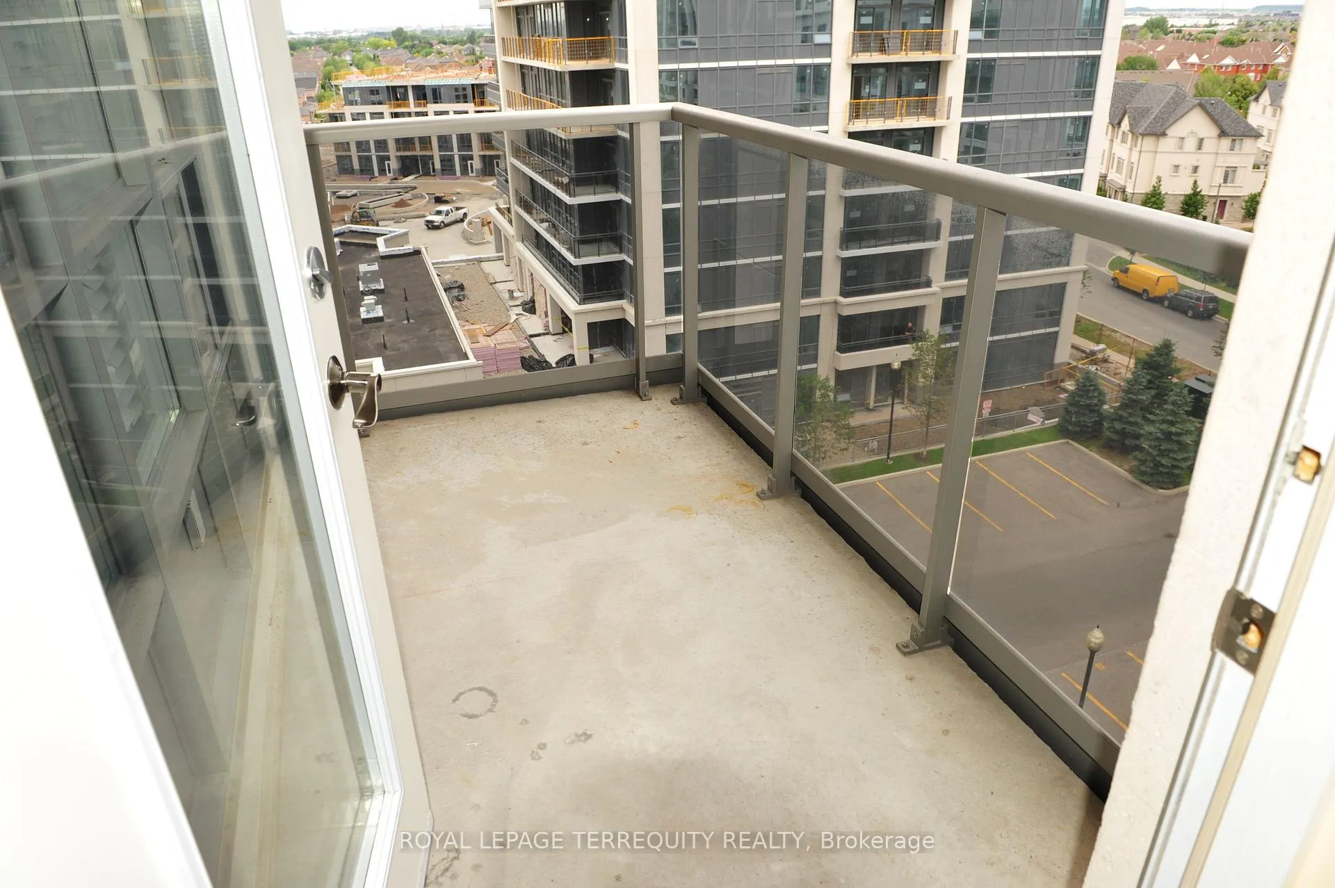 Photo 8 of Unit 610, 60 Disera Drive, Vaughan, Beverley Glen — HOMEH