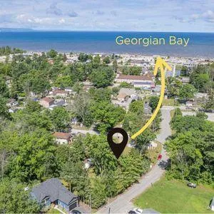 Photo 15 of 34 Nancy Street, Wasaga Beach — HOMEH