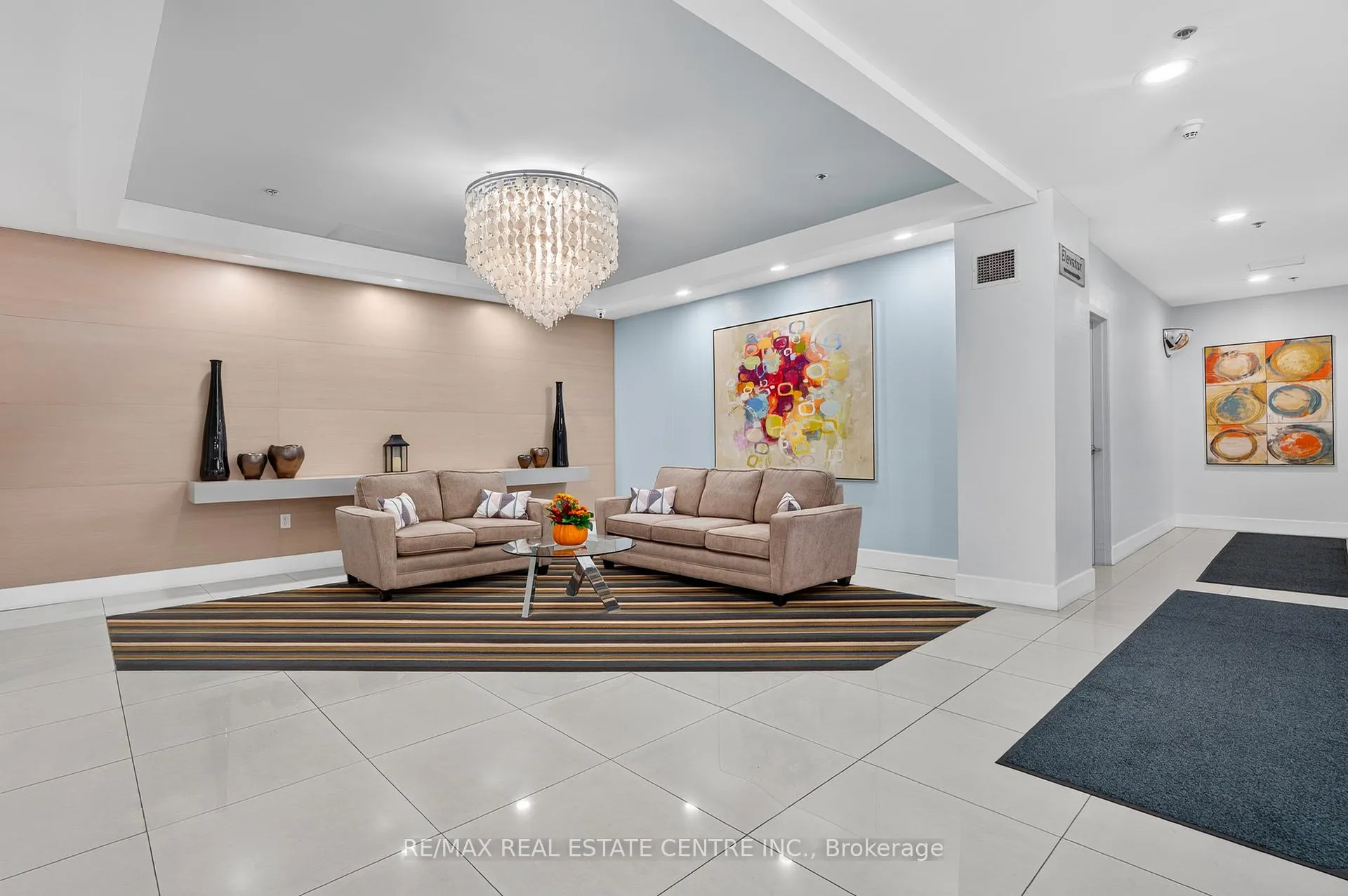 Photo 1 of Unit 601, 170 Water Street N, Cambridge, Downtown Cambridge — HOMEH