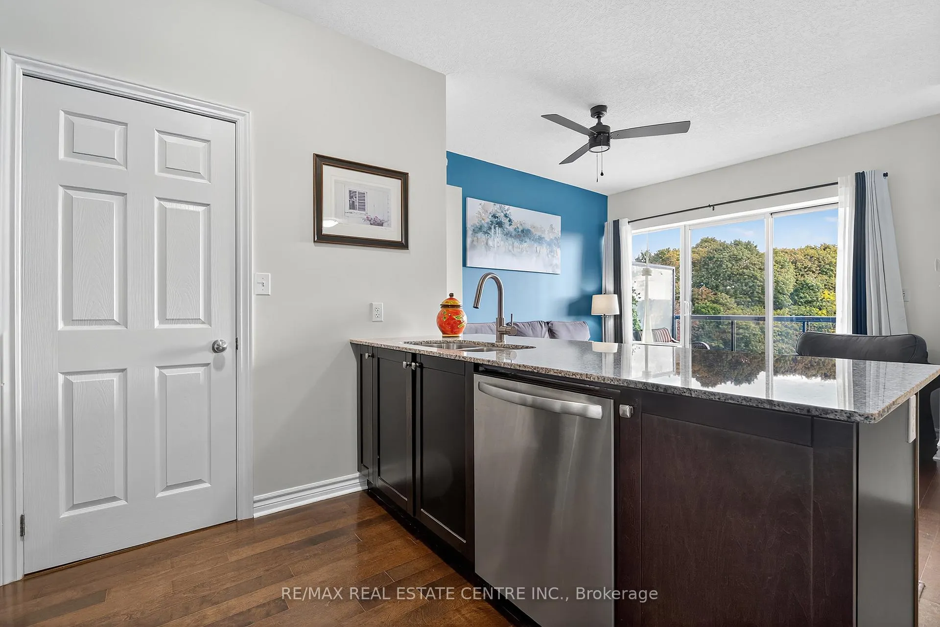 Photo 8 of Unit 601, 170 Water Street N, Cambridge, Downtown Cambridge — HOMEH