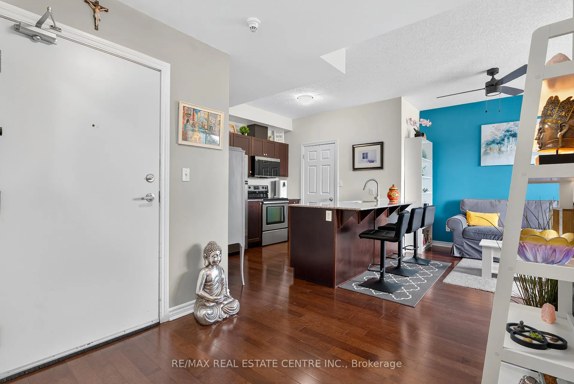 Photo 13 of Unit 601, 170 Water Street N, Cambridge, Downtown Cambridge — HOMEH