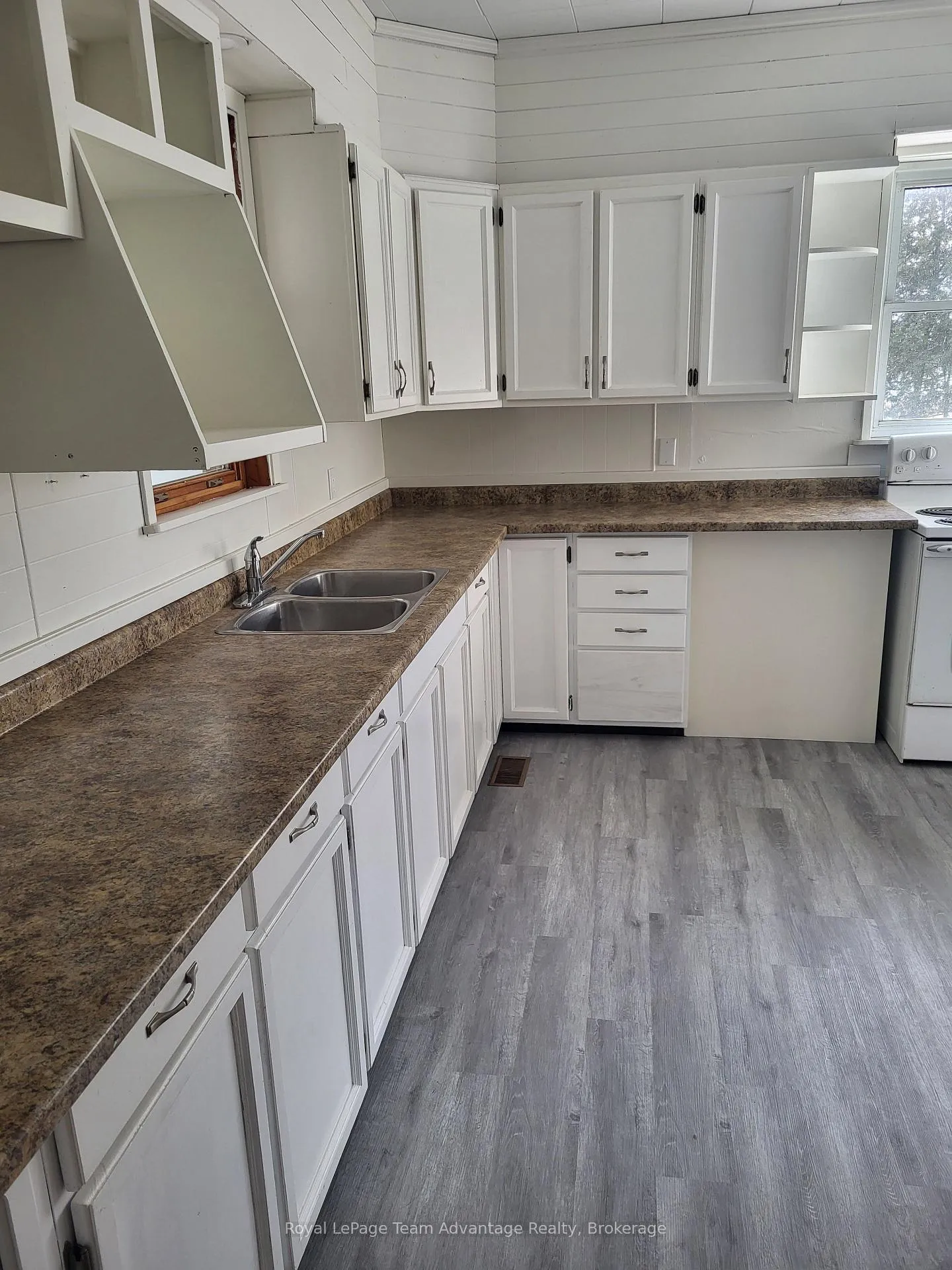 Photo 3 of 799 124 Highway, McKellar — HOMEH