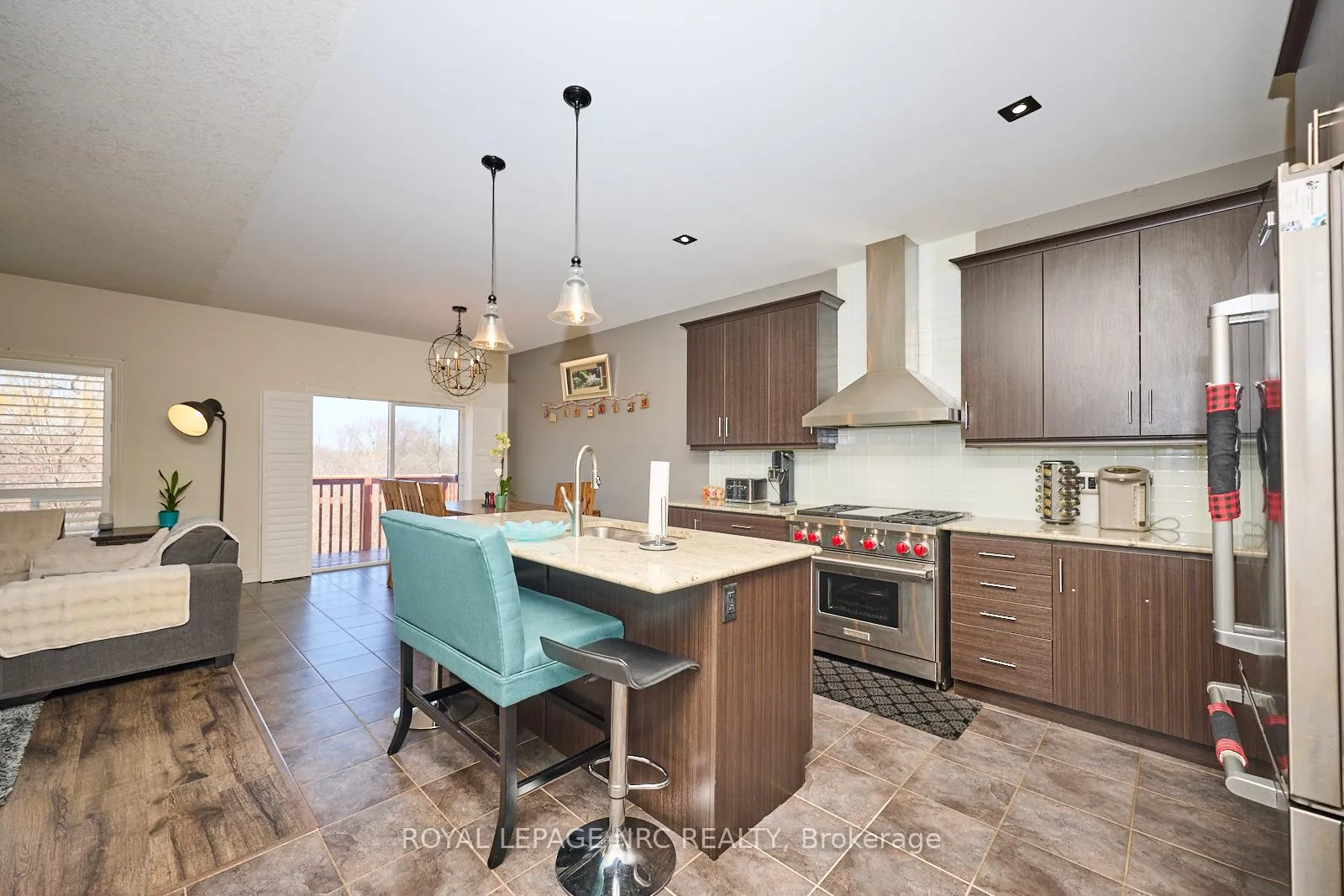 Photo 8 of 8913 Tallgrass Avenue, Niagara Falls, Lyons Creek — HOMEH
