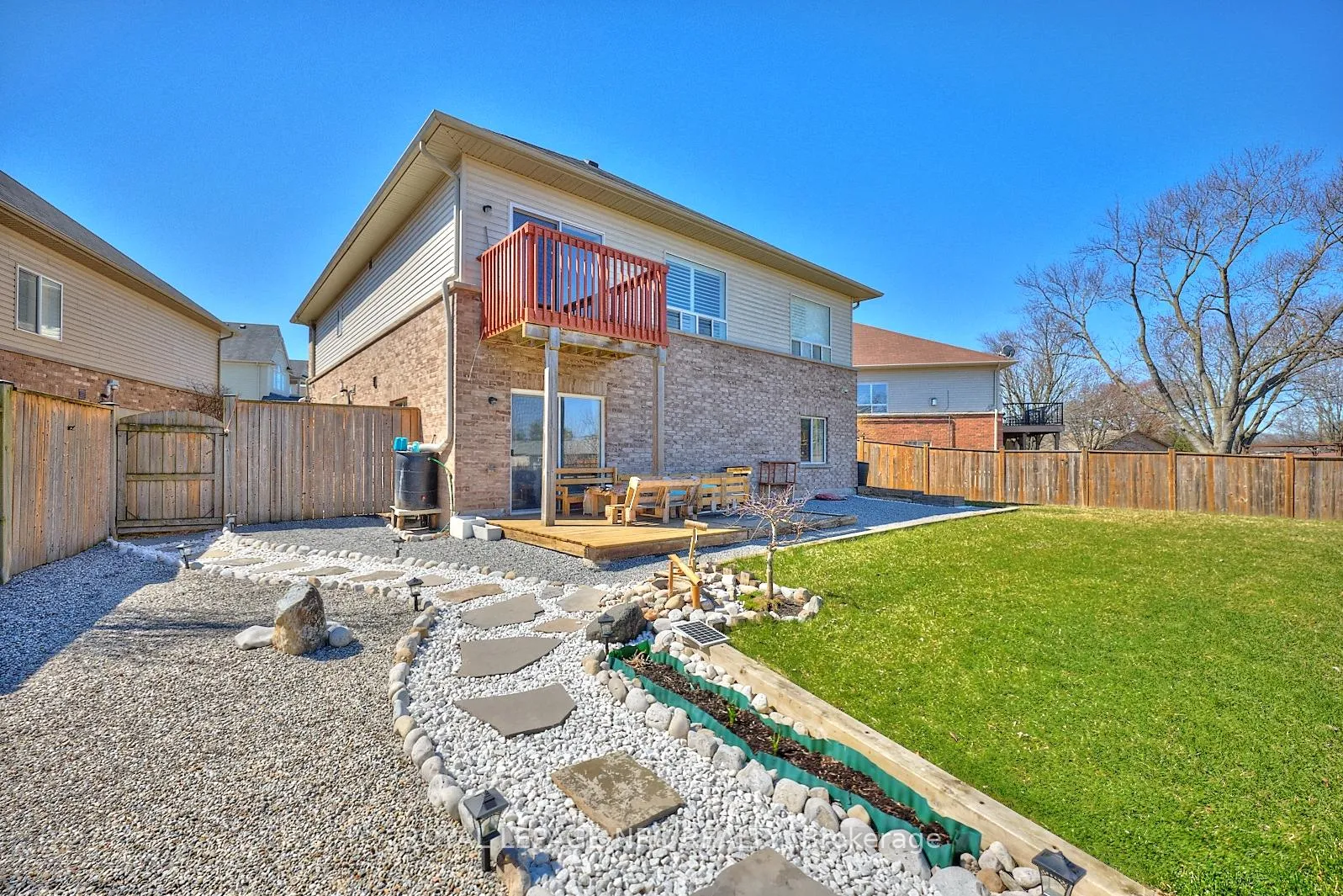 Photo 36 of 8913 Tallgrass Avenue, Niagara Falls, Lyons Creek — HOMEH