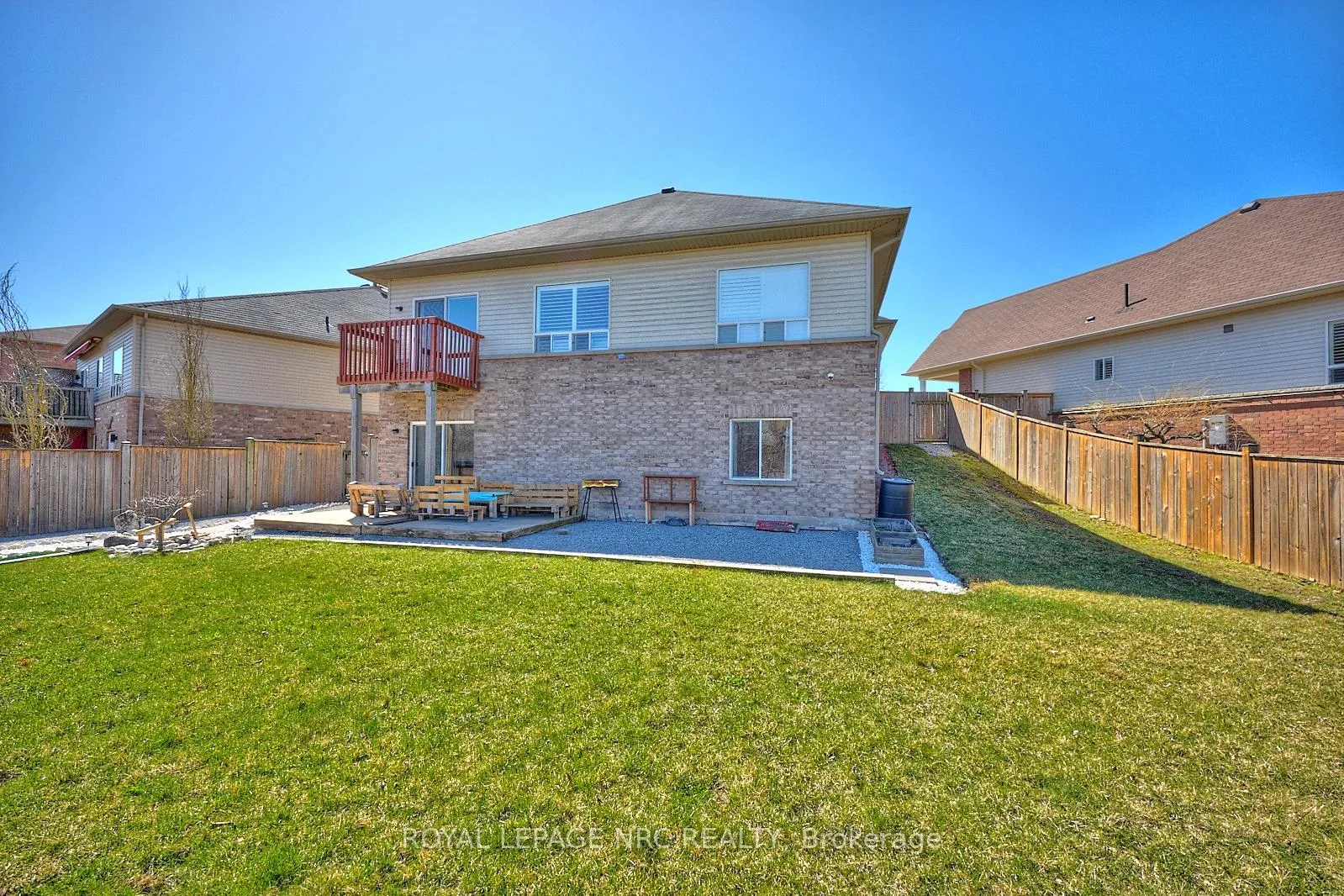 Photo 38 of 8913 Tallgrass Avenue, Niagara Falls, Lyons Creek — HOMEH