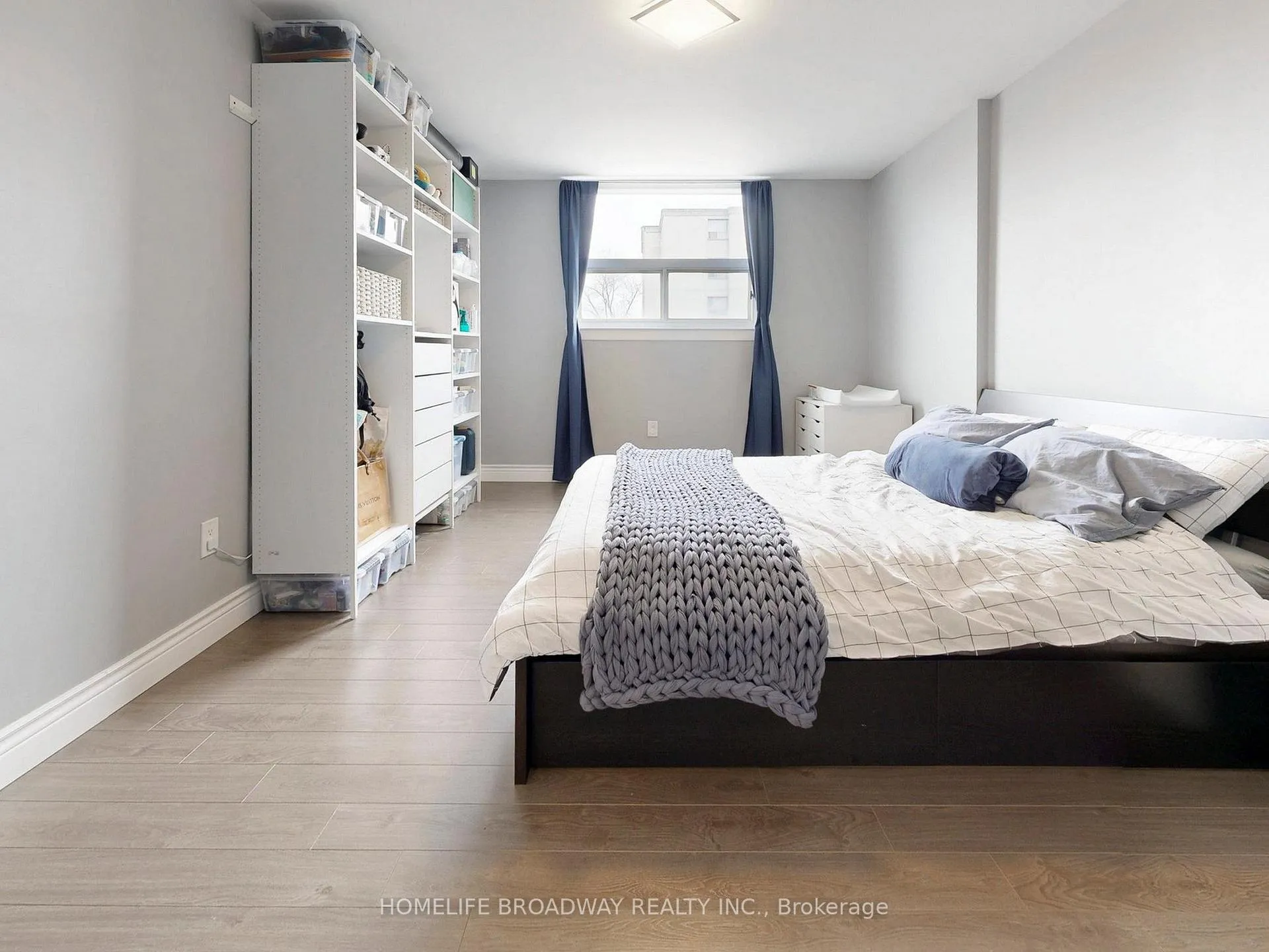 Photo 24 of Unit 504, 7451 Yonge Street, Markham, Thornhill — HOMEH