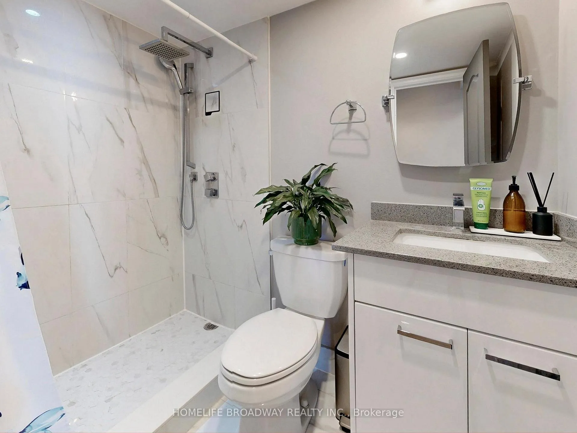 Photo 31 of Unit 504, 7451 Yonge Street, Markham, Thornhill — HOMEH