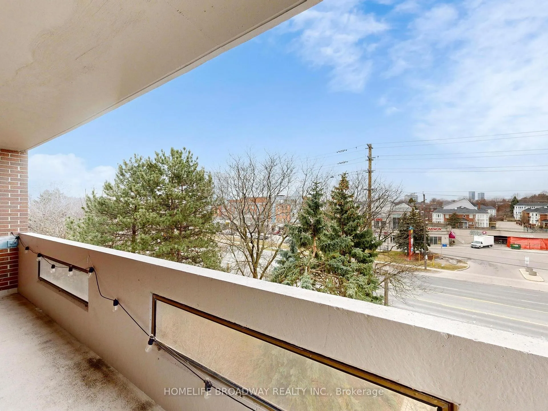 Photo 32 of Unit 504, 7451 Yonge Street, Markham, Thornhill — HOMEH