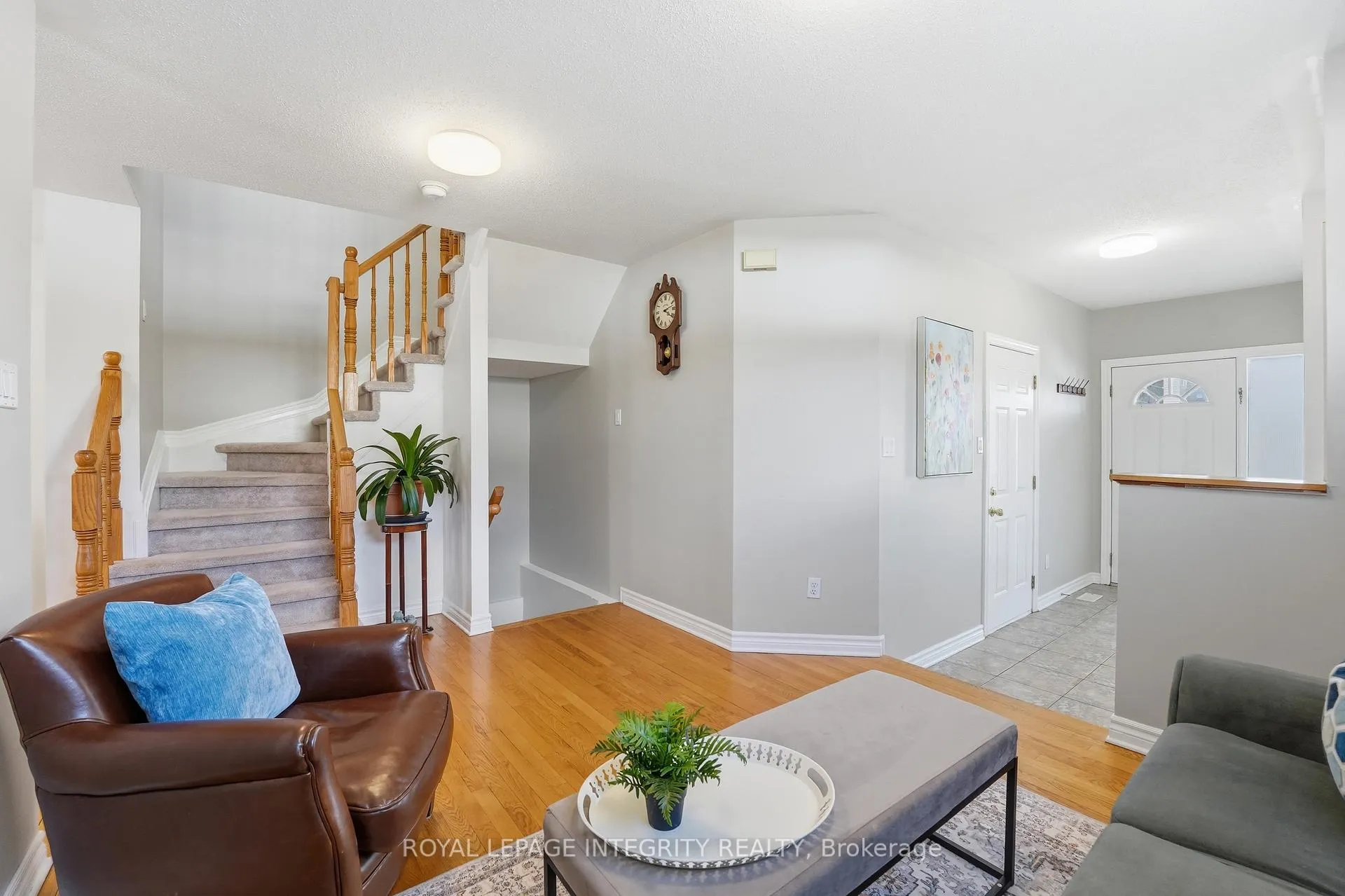Photo 7 of 260 Deerfox Drive, Ottawa, Barrhaven - Longfields — HOMEH
