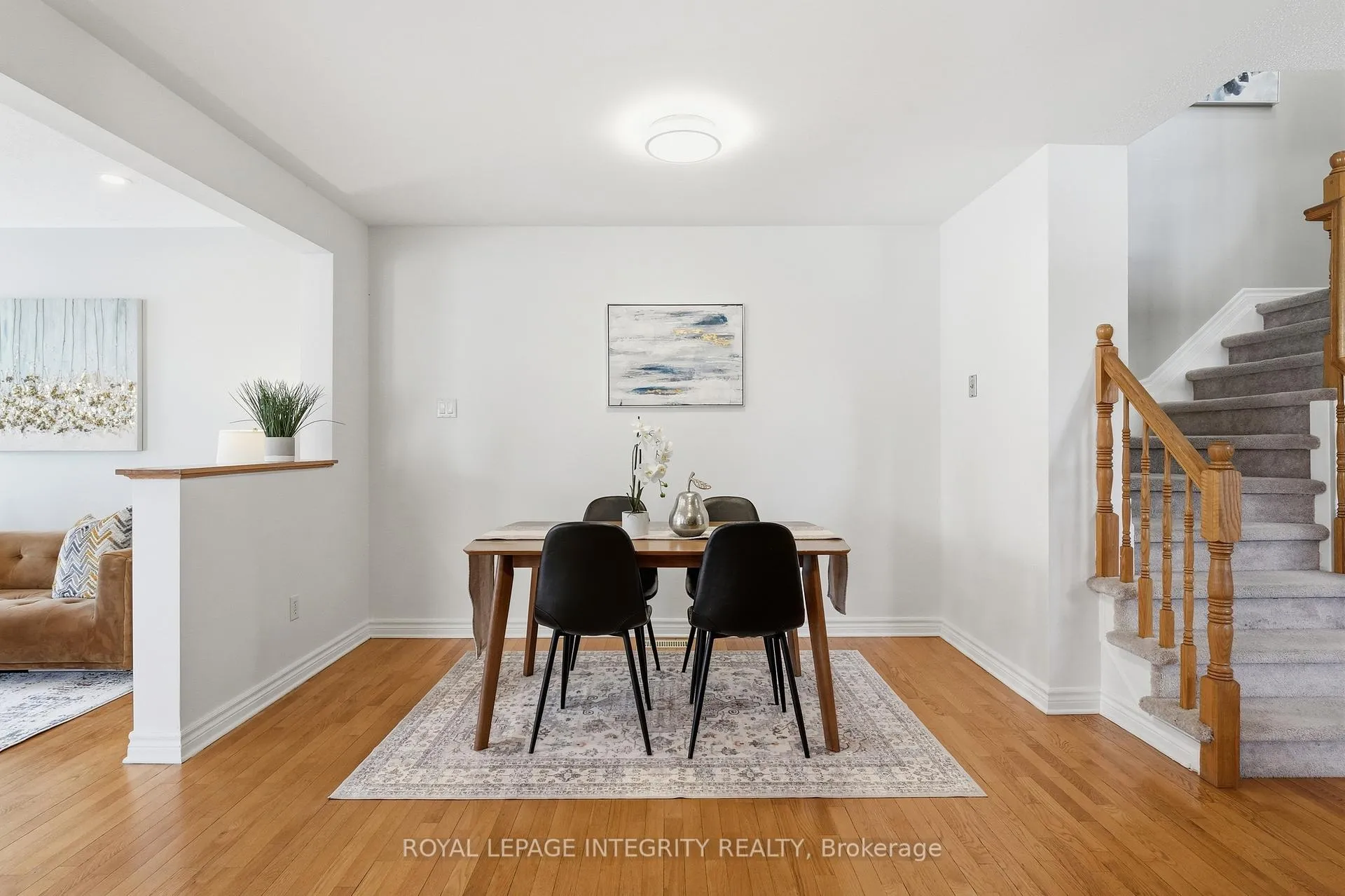 Photo 9 of 260 Deerfox Drive, Ottawa, Barrhaven - Longfields — HOMEH