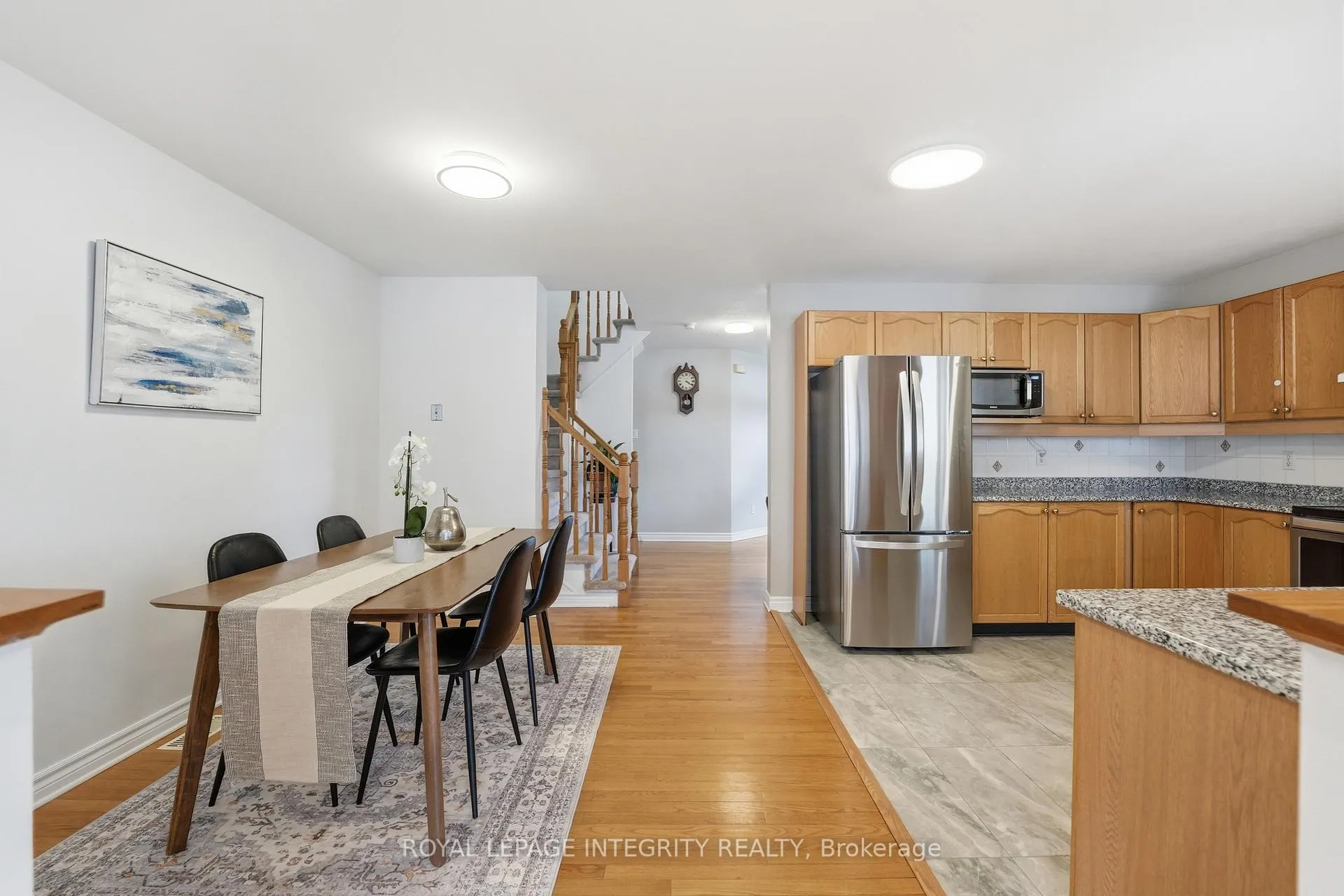 Photo 11 of 260 Deerfox Drive, Ottawa, Barrhaven - Longfields — HOMEH