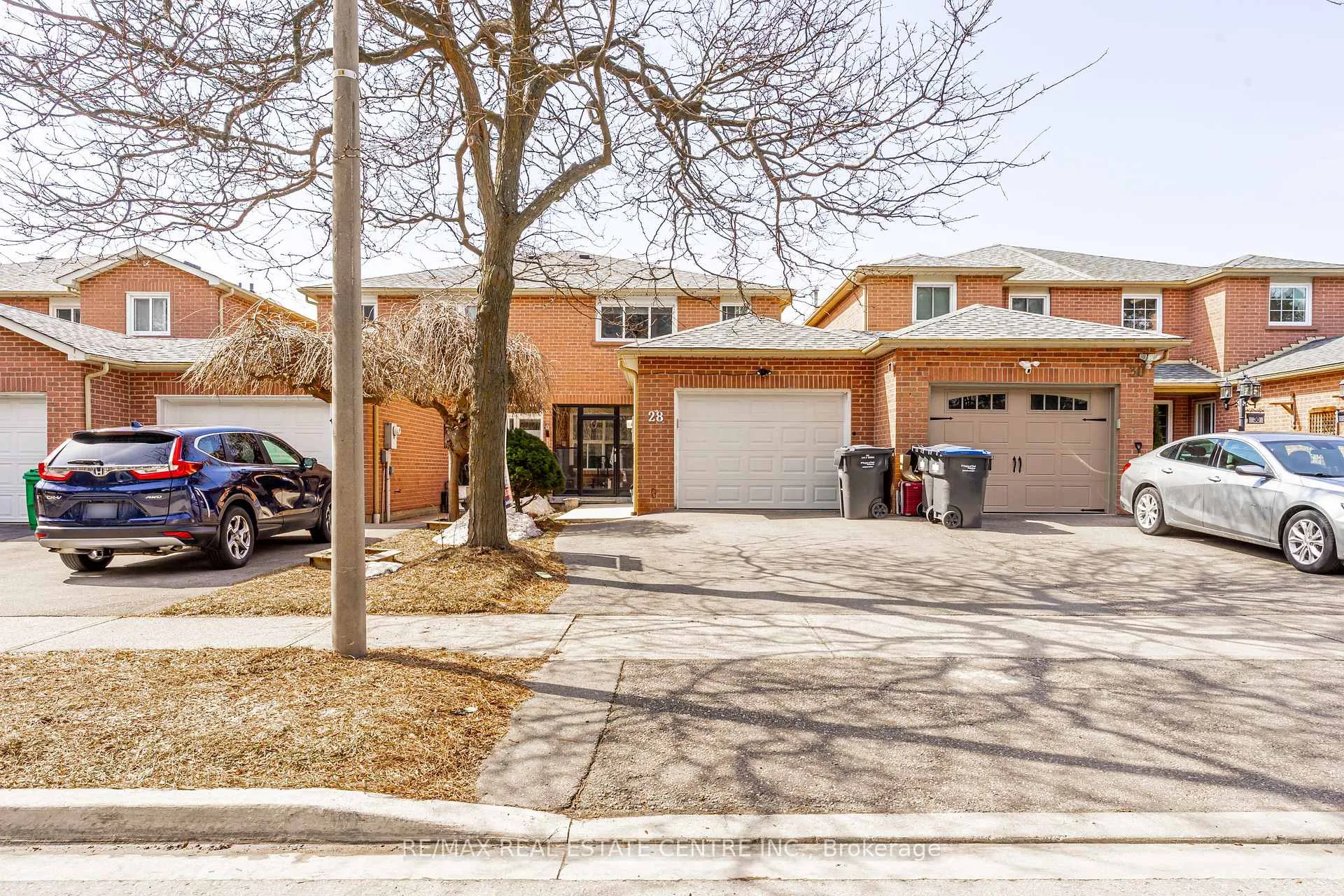 Front of 28 Silverstream Road