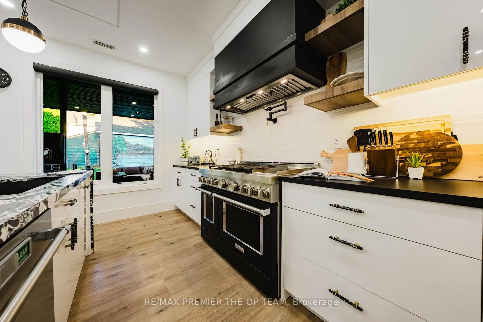 Photo 10 of 15 Rodcliff Road, New Tecumseth, Tottenham — HOMEH