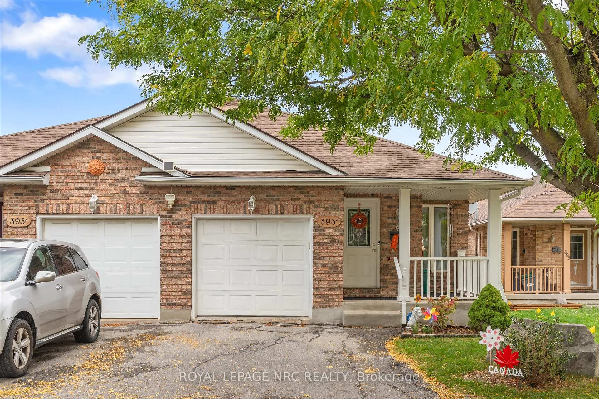 Photo 2 of Unit B, 393 Glendale Avenue, St. Catharines, Secord Woods — HOMEH