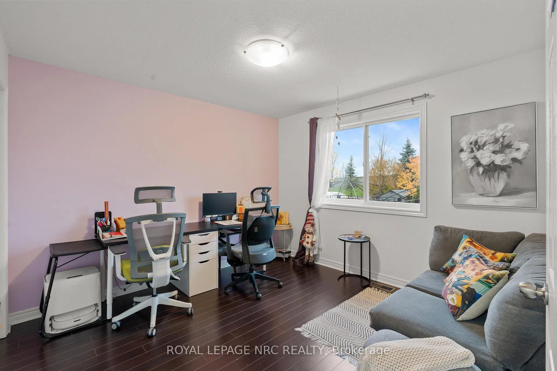 Photo 15 of Unit B, 393 Glendale Avenue, St. Catharines, Secord Woods — HOMEH