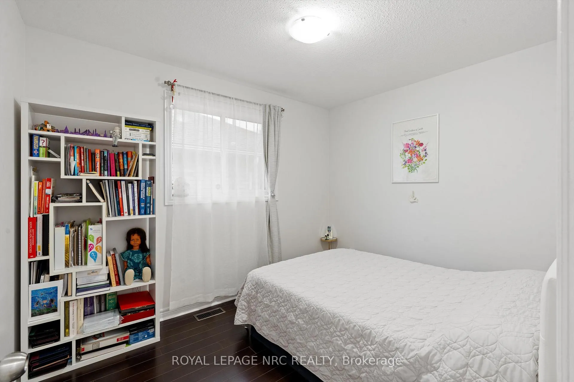 Photo 16 of Unit B, 393 Glendale Avenue, St. Catharines, Secord Woods — HOMEH