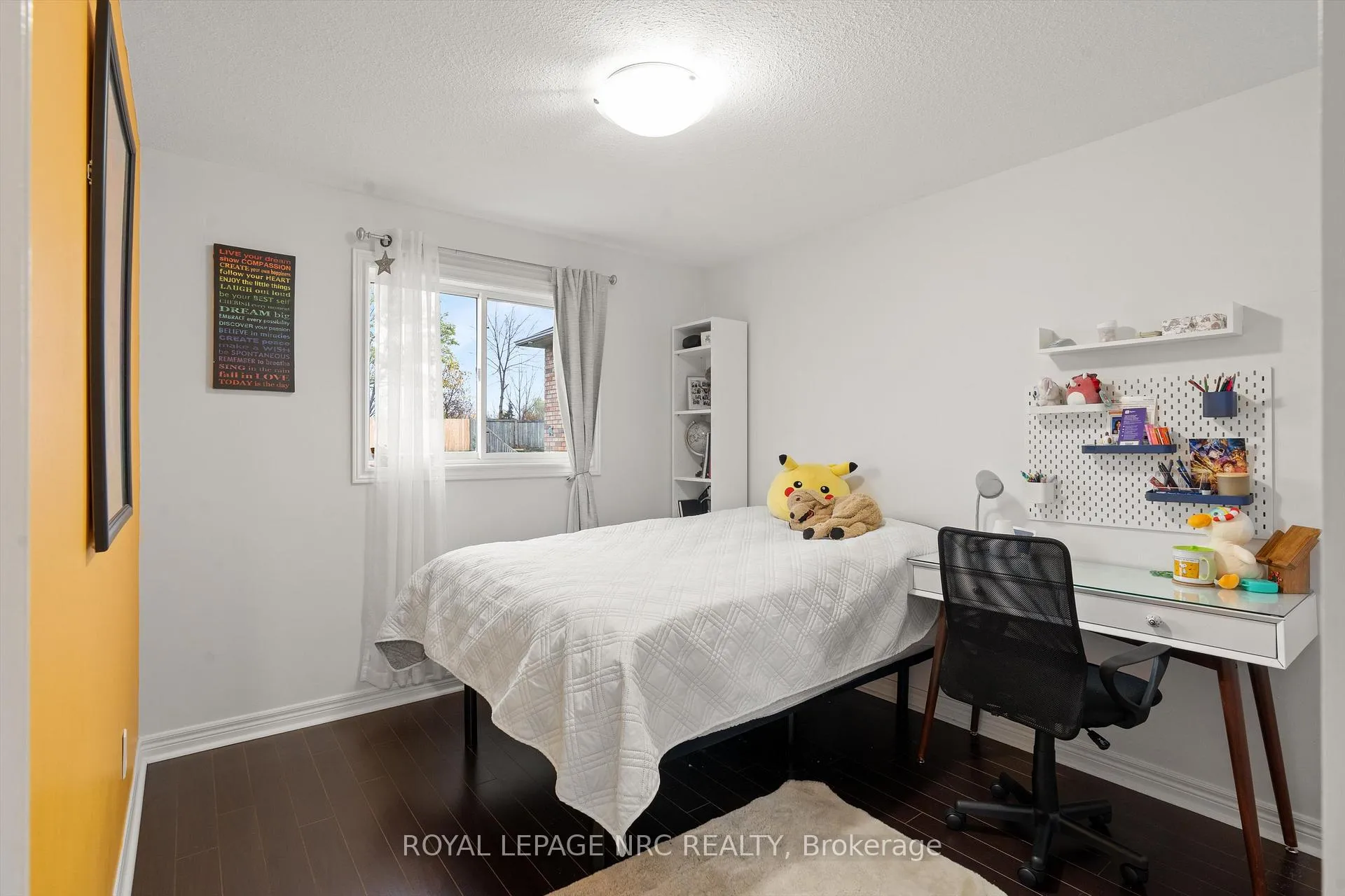 Photo 19 of Unit B, 393 Glendale Avenue, St. Catharines, Secord Woods — HOMEH