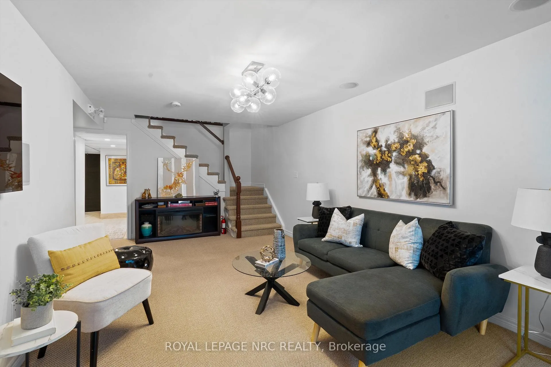 Photo 22 of Unit B, 393 Glendale Avenue, St. Catharines, Secord Woods — HOMEH
