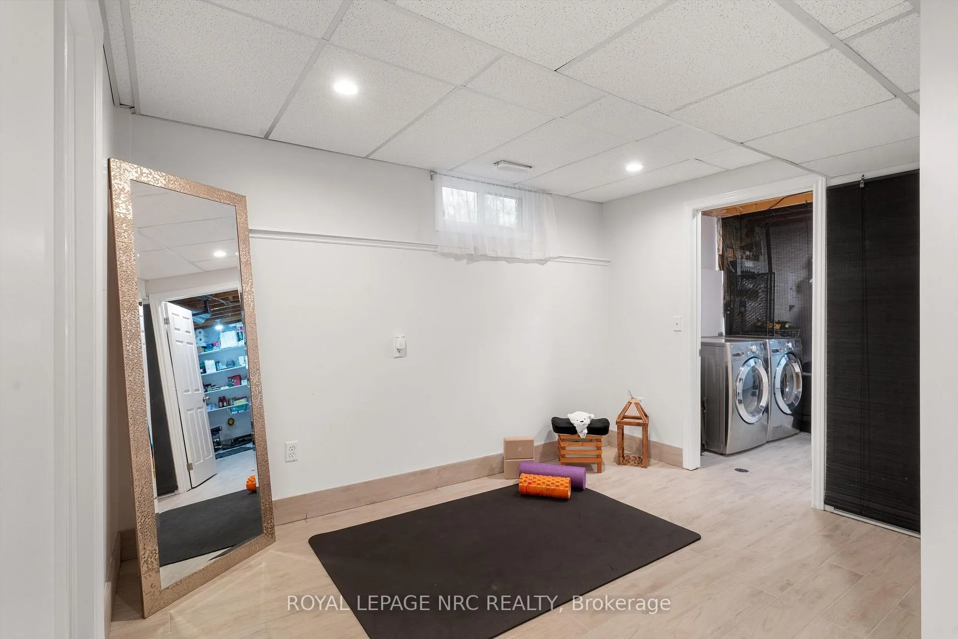 Photo 29 of Unit B, 393 Glendale Avenue, St. Catharines, Secord Woods — HOMEH