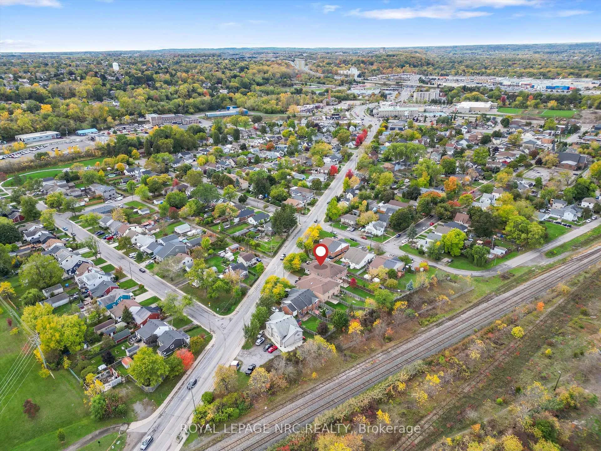 Photo 42 of Unit B, 393 Glendale Avenue, St. Catharines, Secord Woods — HOMEH