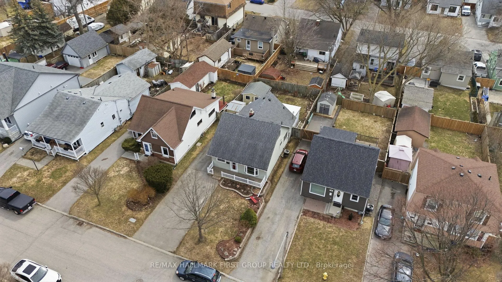 Photo 2 of 17 Brock Street, Ajax, Central — HOMEH