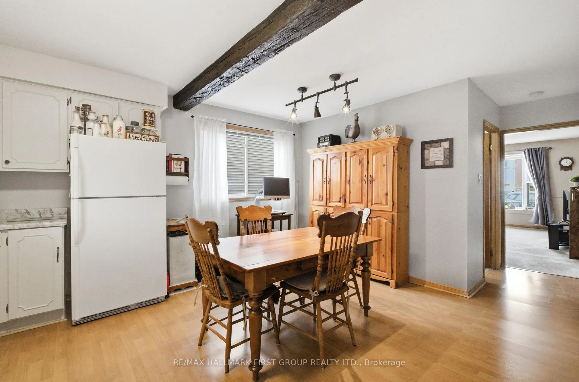 Photo 7 of 17 Brock Street, Ajax, Central — HOMEH
