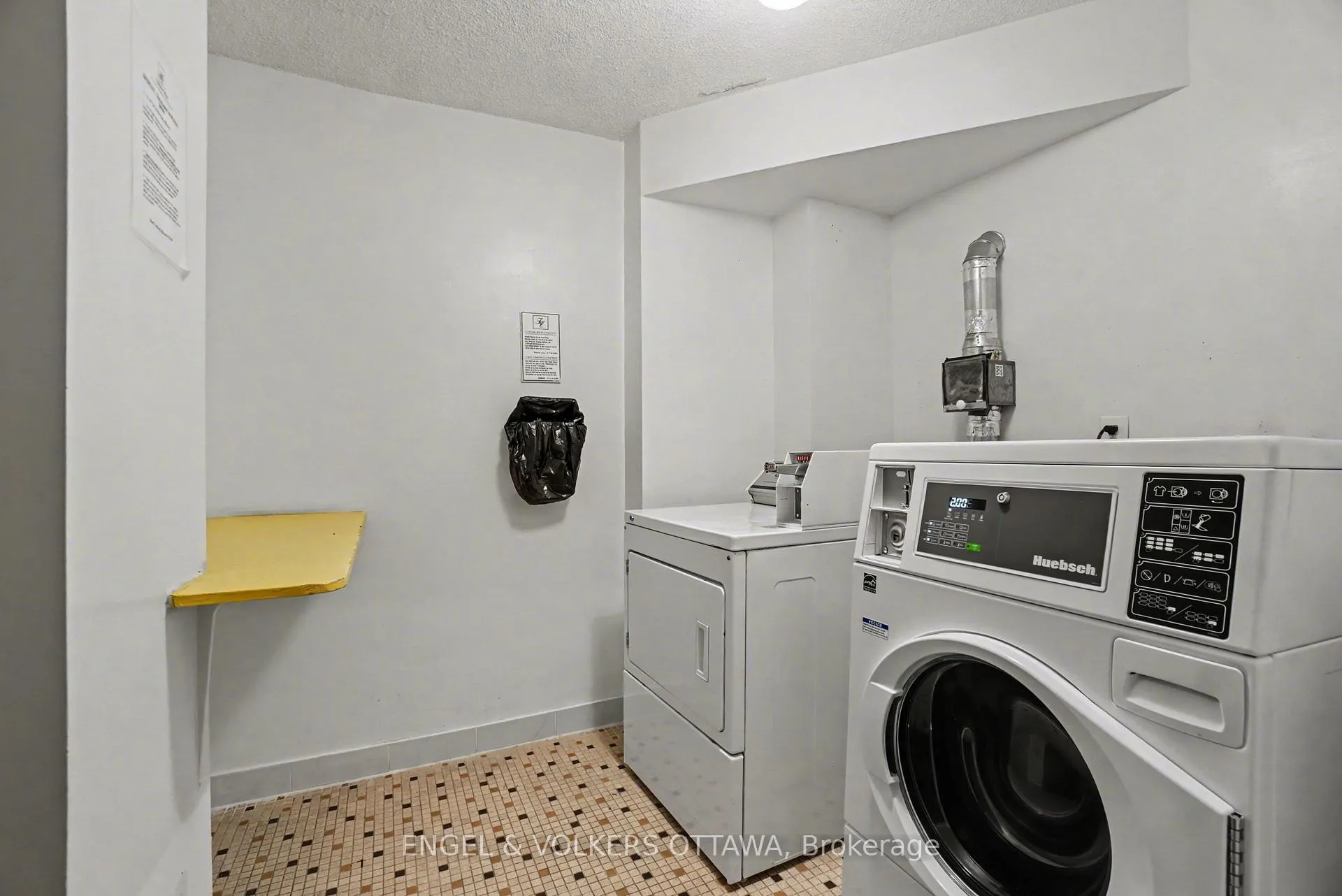 Photo 17 of Unit 404, 1785 Frobisher Lane, Ottawa, Riverview Park — HOMEH