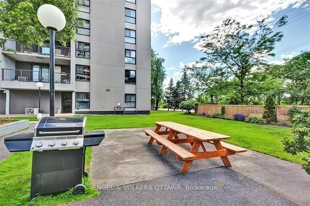 Photo 26 of Unit 404, 1785 Frobisher Lane, Ottawa, Riverview Park — HOMEH