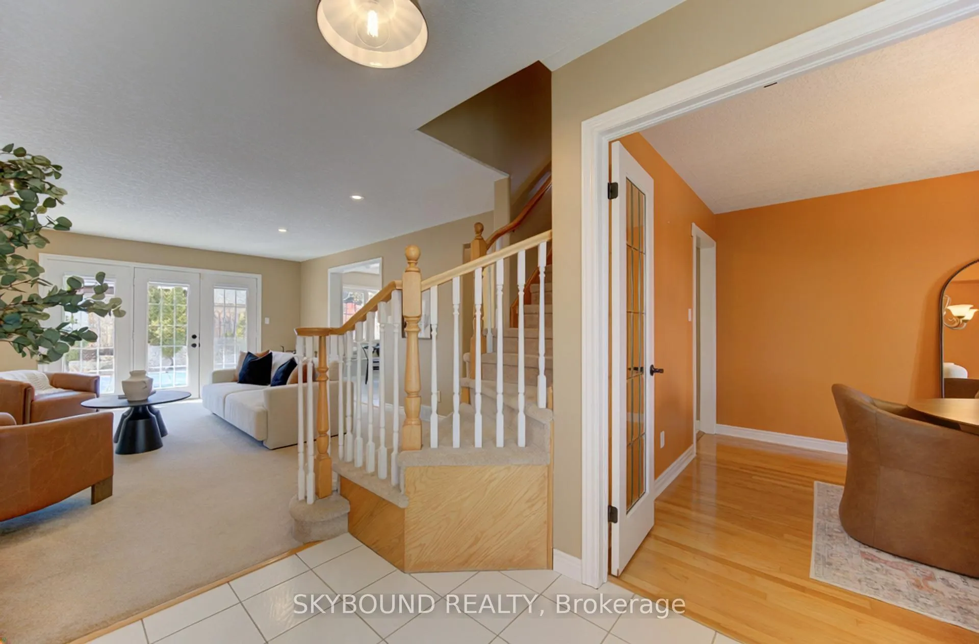 Photo 6 of 179 Bridgewater Crescent, Waterloo, Westvale — HOMEH