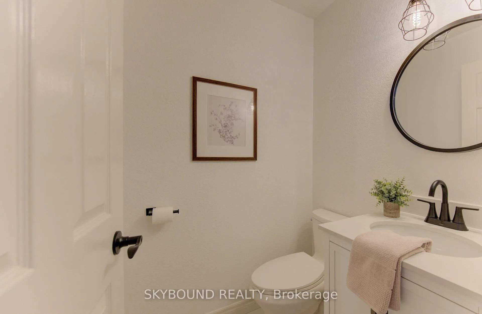Photo 16 of 179 Bridgewater Crescent, Waterloo, Westvale — HOMEH