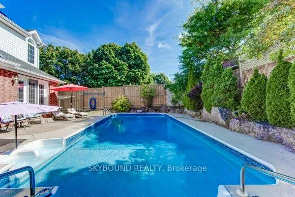 Photo 29 of 179 Bridgewater Crescent, Waterloo, Westvale — HOMEH
