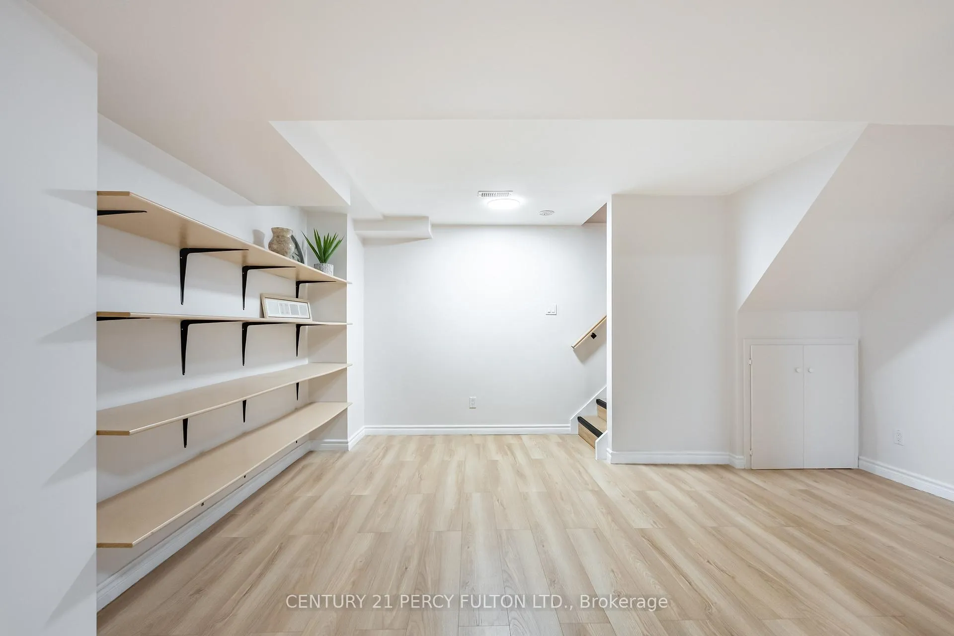 Photo 36 of 1506 Bentley Lane, Pickering, Brock Ridge — HOMEH