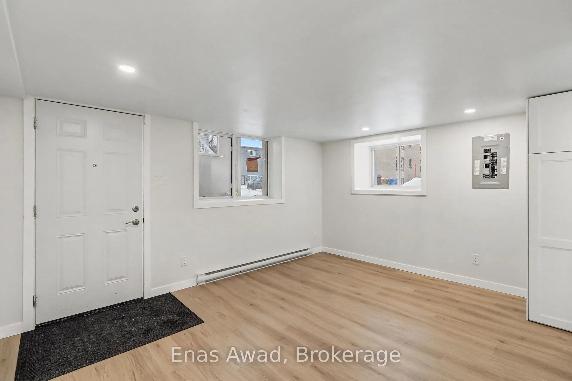 Photo 3 of Unit Basement, 233 Hector-Hotte Way, Ottawa, Vanier — HOMEH