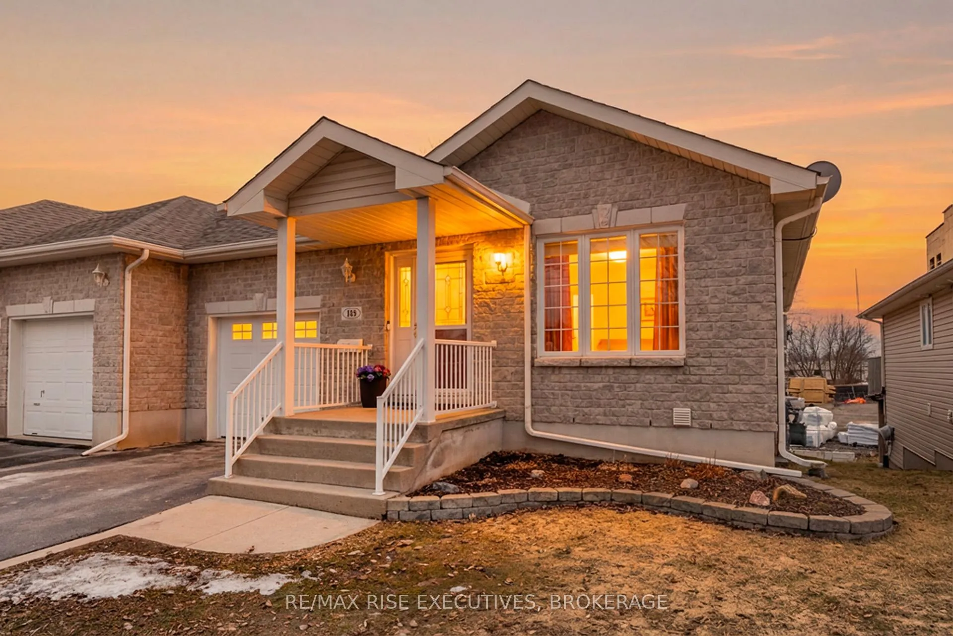 Front of 143 Ellesmeer Avenue