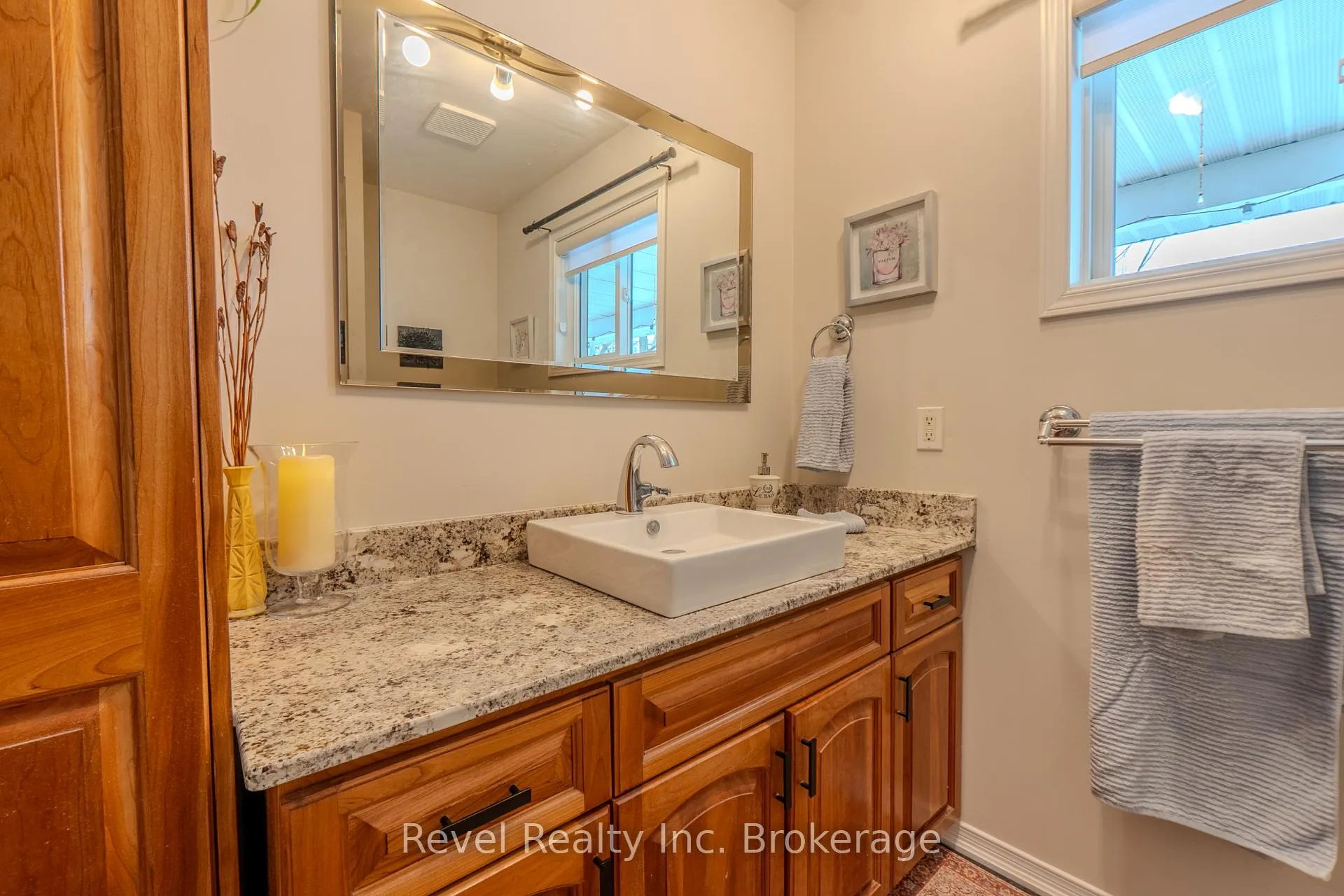 Photo 16 of 174 Golf Course Road, Callander — HOMEH
