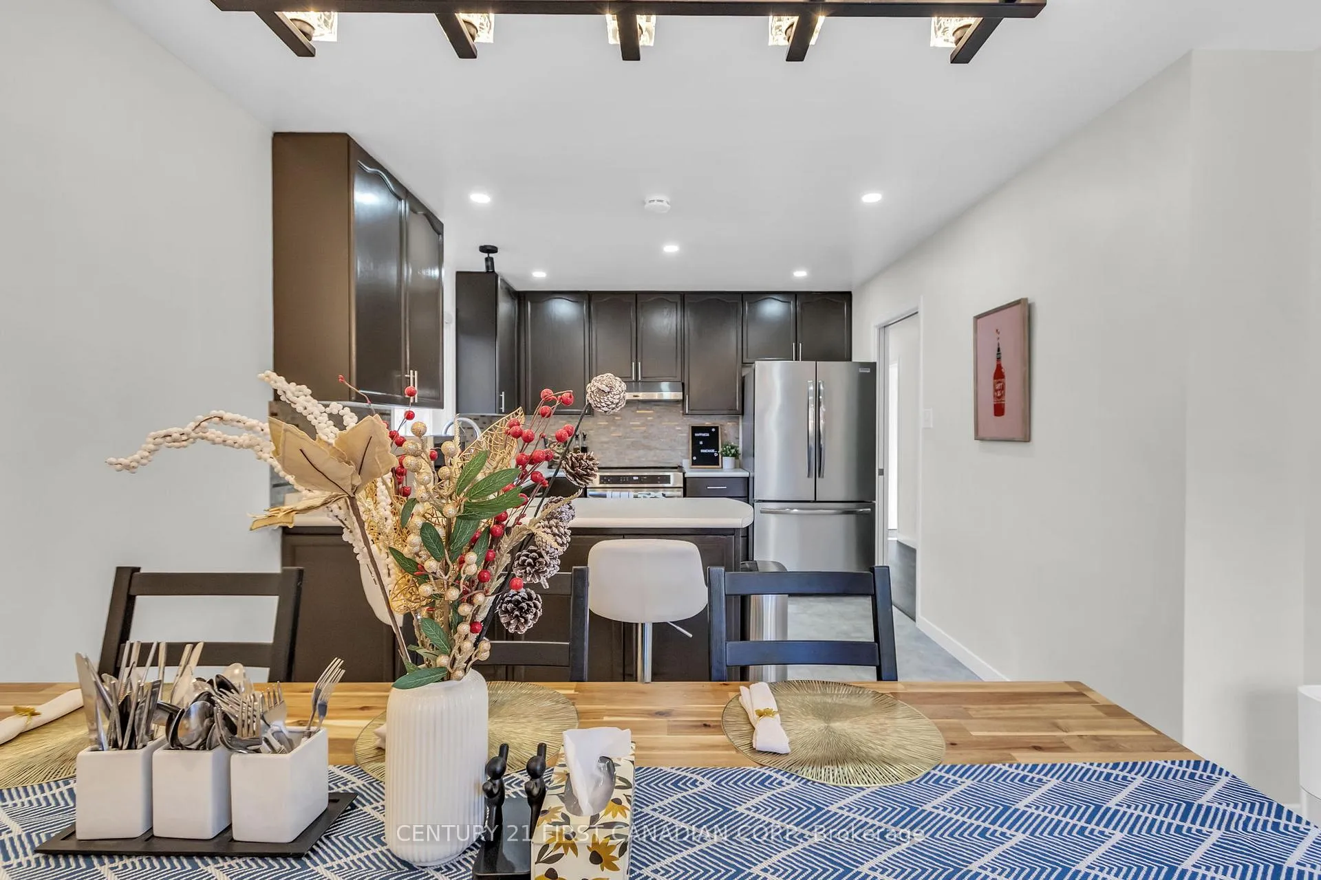 Photo 24 of 132 Jensen Road, London, East D — HOMEH