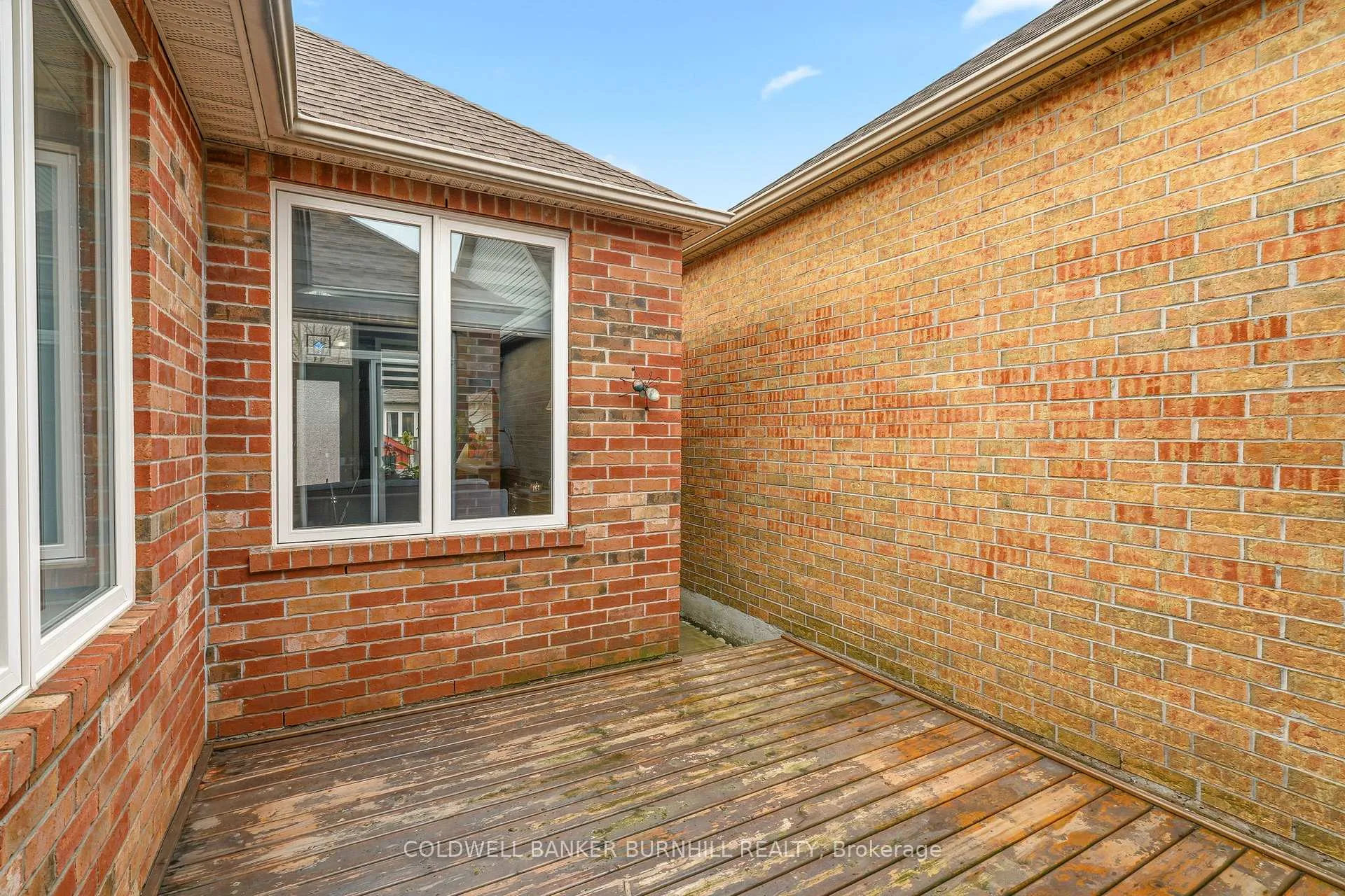 Photo 40 of 133 Thoroughbred Boulevard, Hamilton, Ancaster — HOMEH