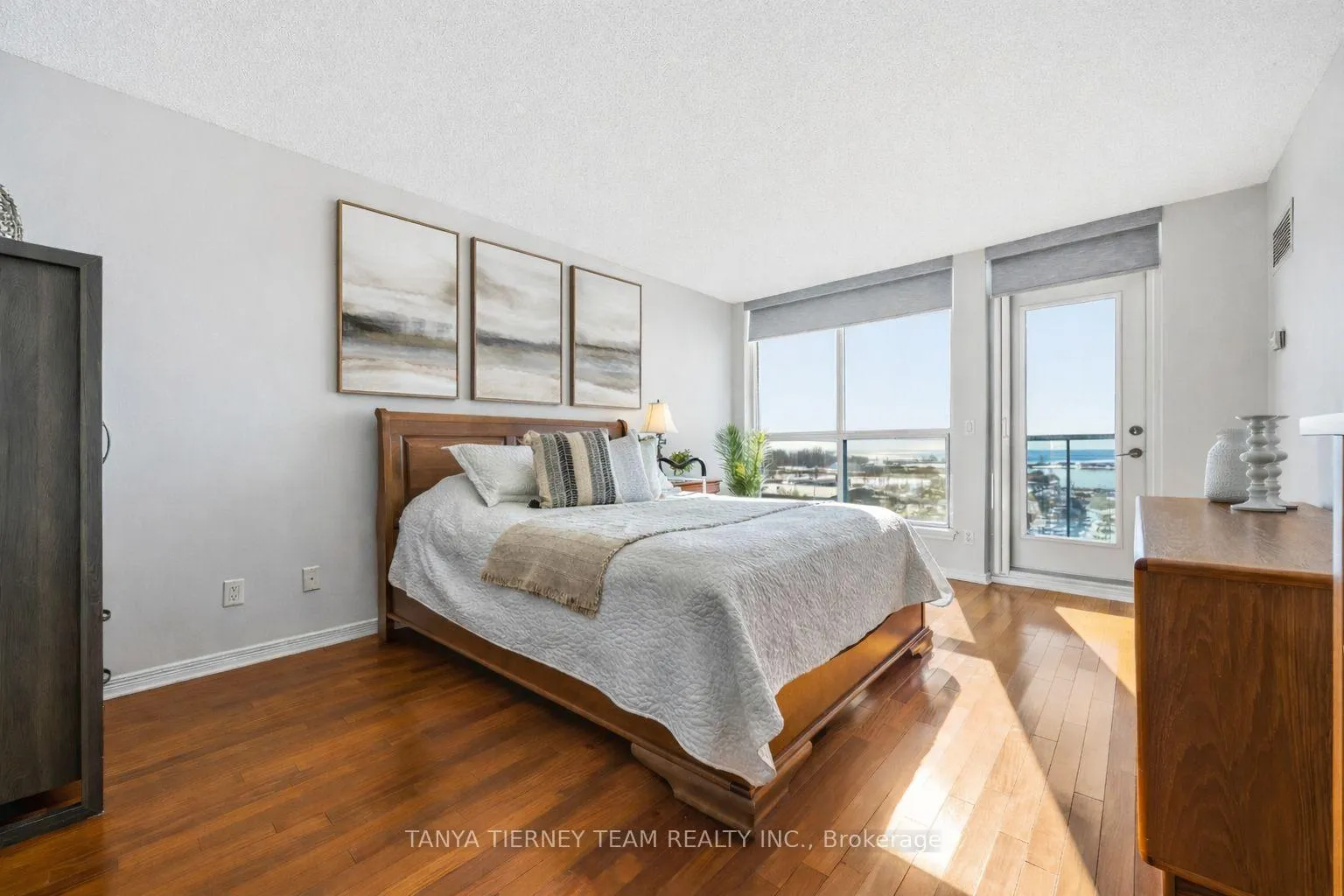 Photo 25 of Unit 903, 340 Watson Street W, Whitby, Port Whitby — HOMEH