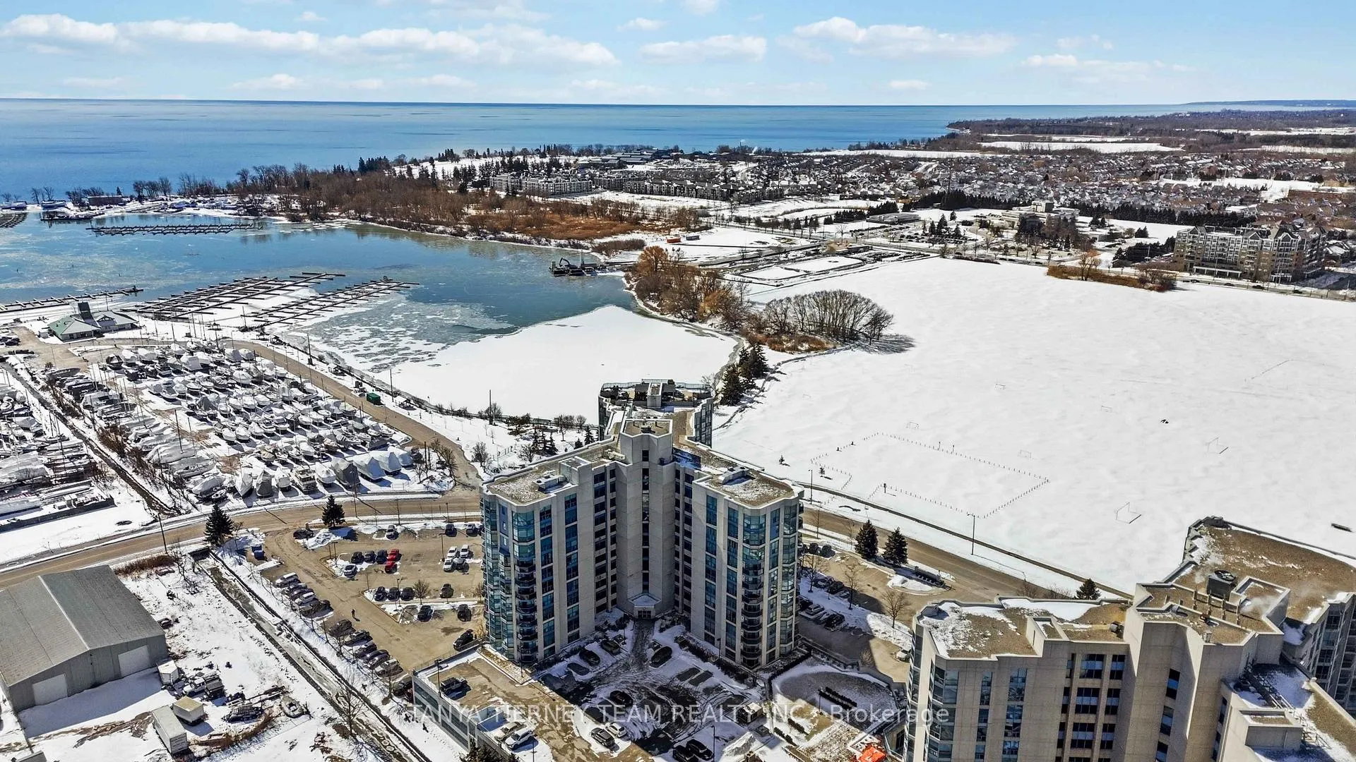 Photo 43 of Unit 903, 340 Watson Street W, Whitby, Port Whitby — HOMEH