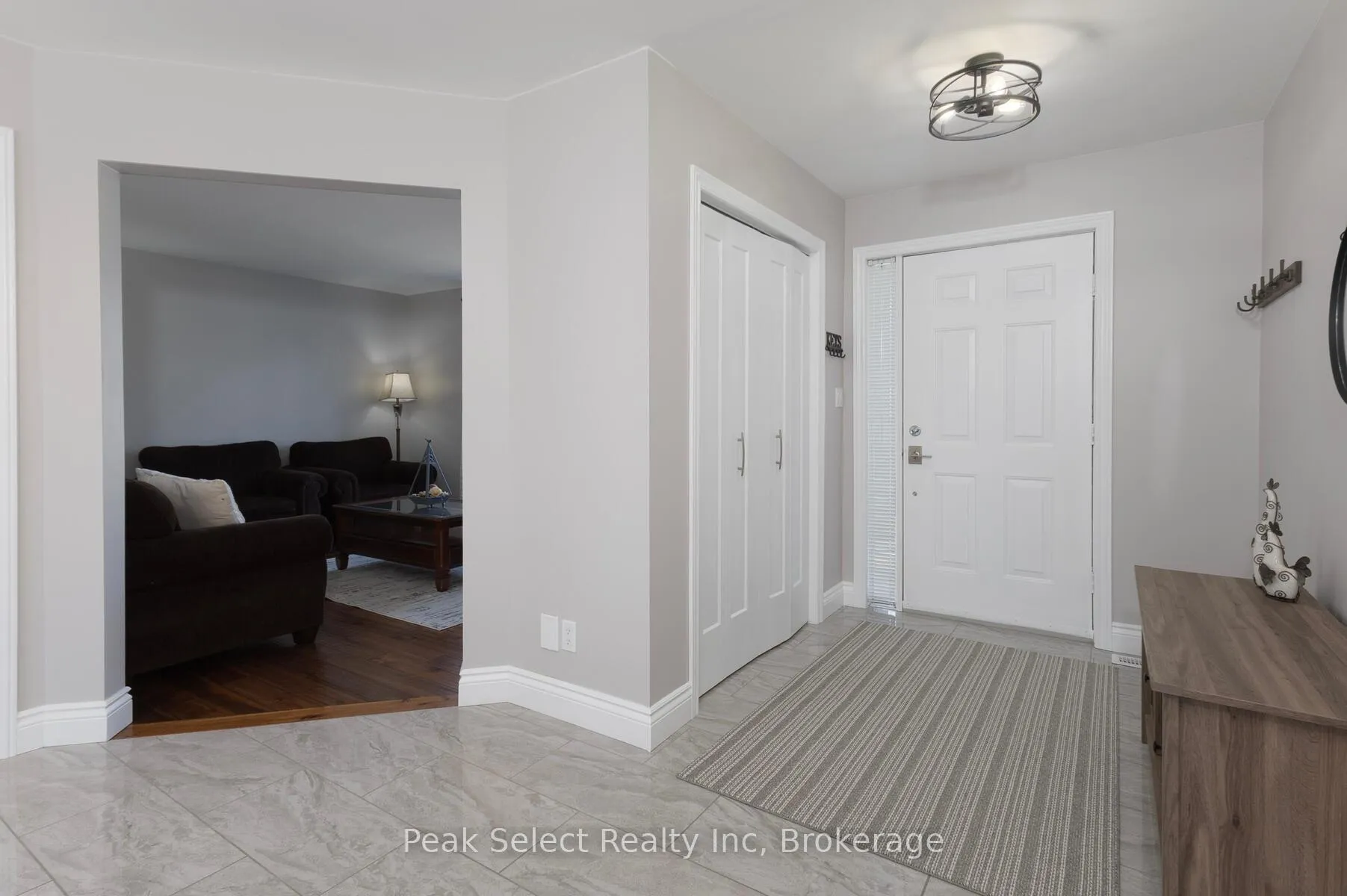 Photo 5 of 12 Meadowridge Drive, St. Marys — HOMEH