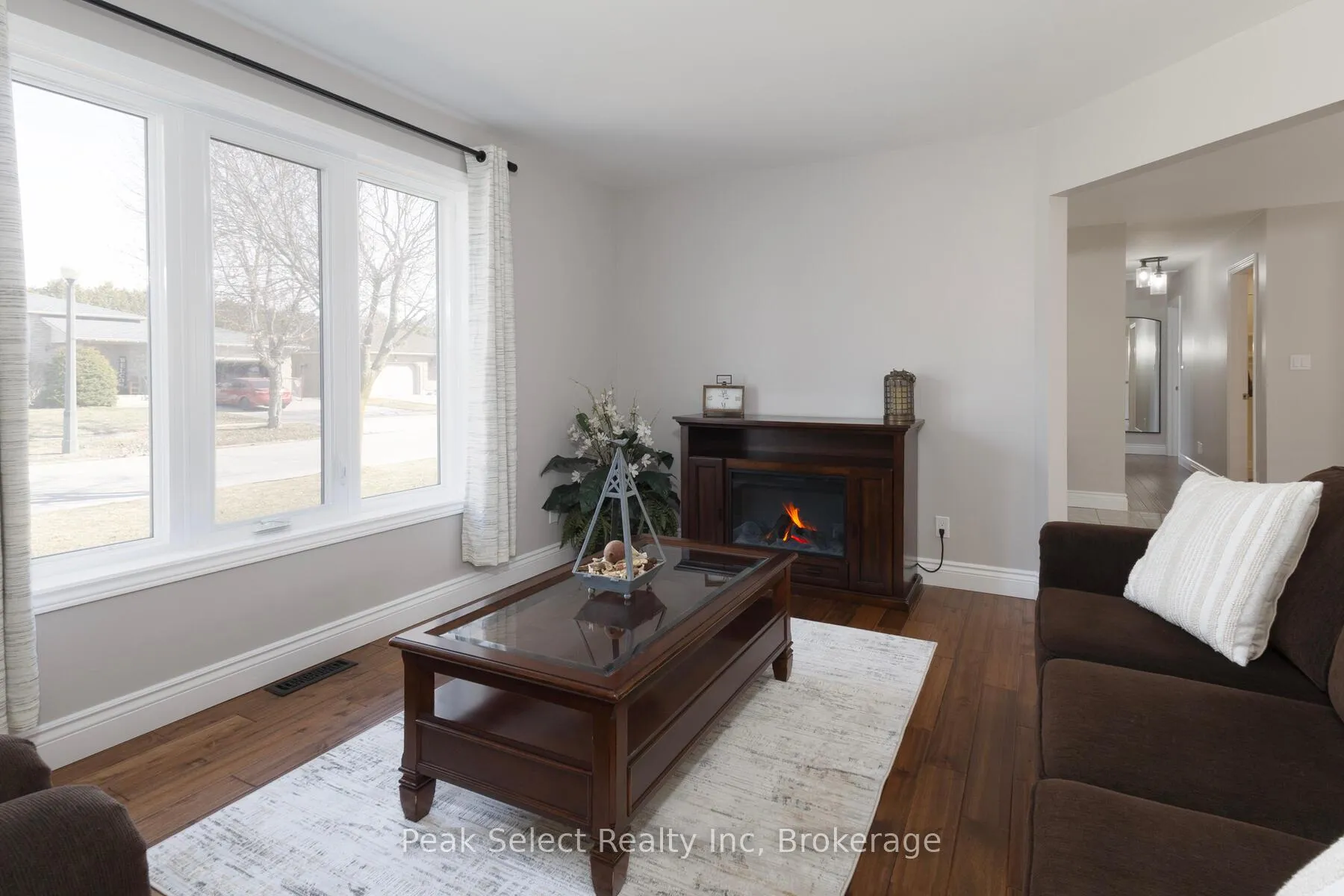 Photo 9 of 12 Meadowridge Drive, St. Marys — HOMEH