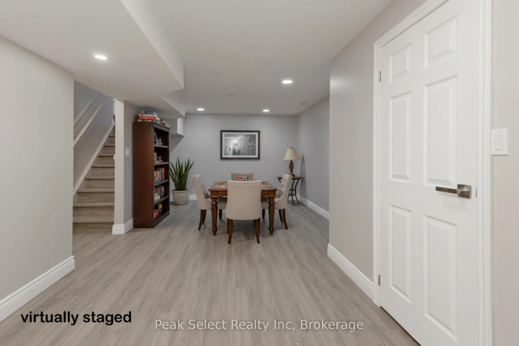 Photo 33 of 12 Meadowridge Drive, St. Marys — HOMEH