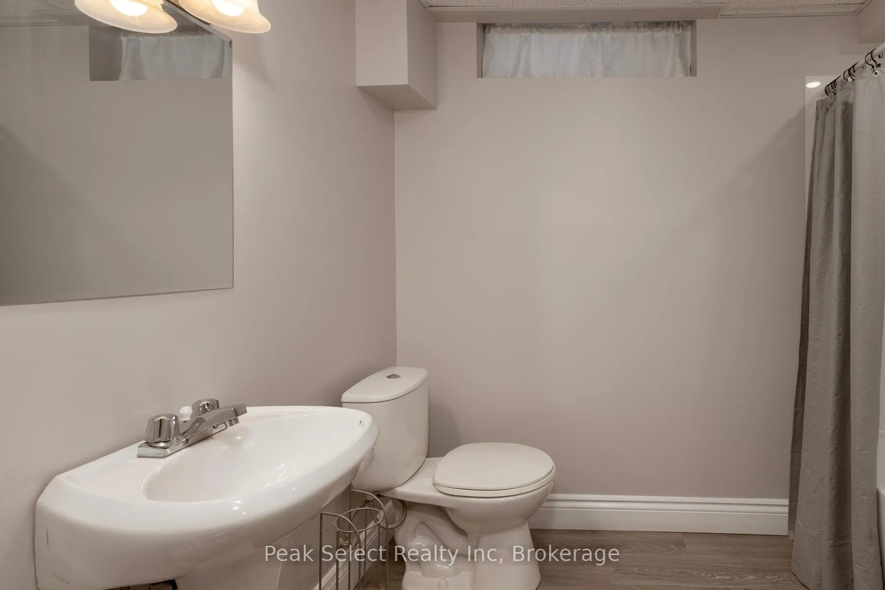 Photo 37 of 12 Meadowridge Drive, St. Marys — HOMEH