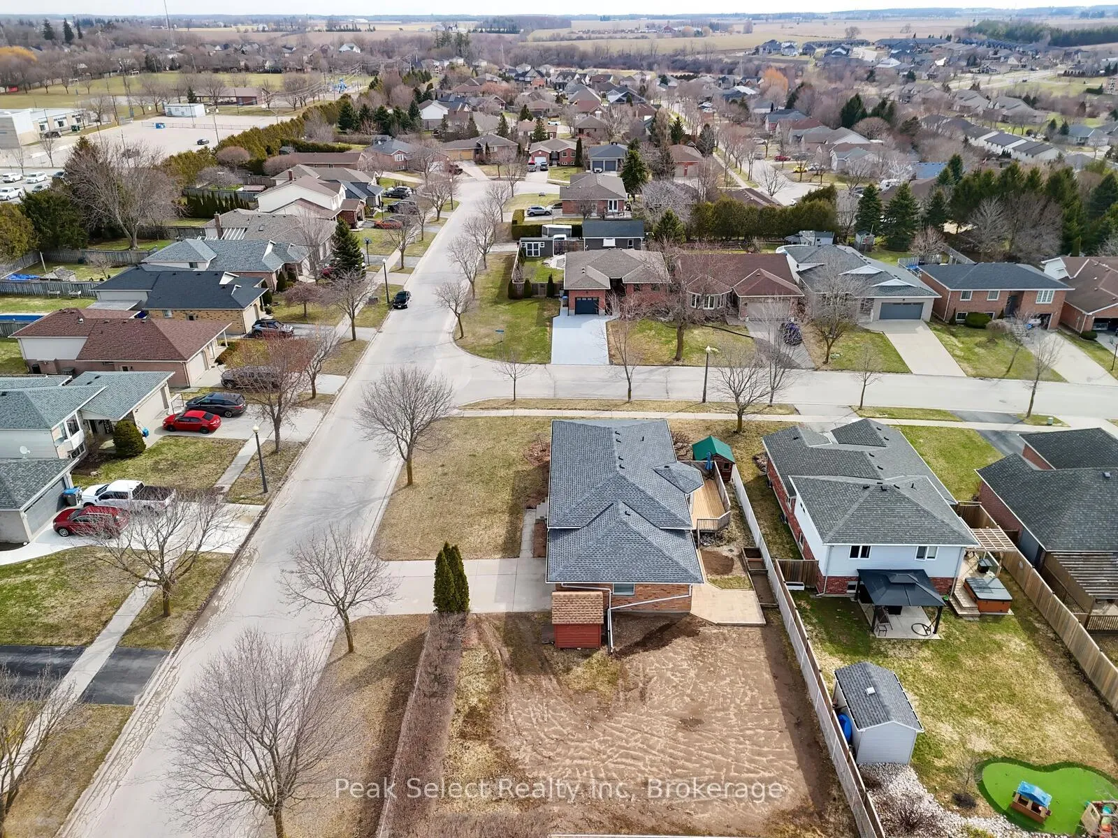 Photo 45 of 12 Meadowridge Drive, St. Marys — HOMEH