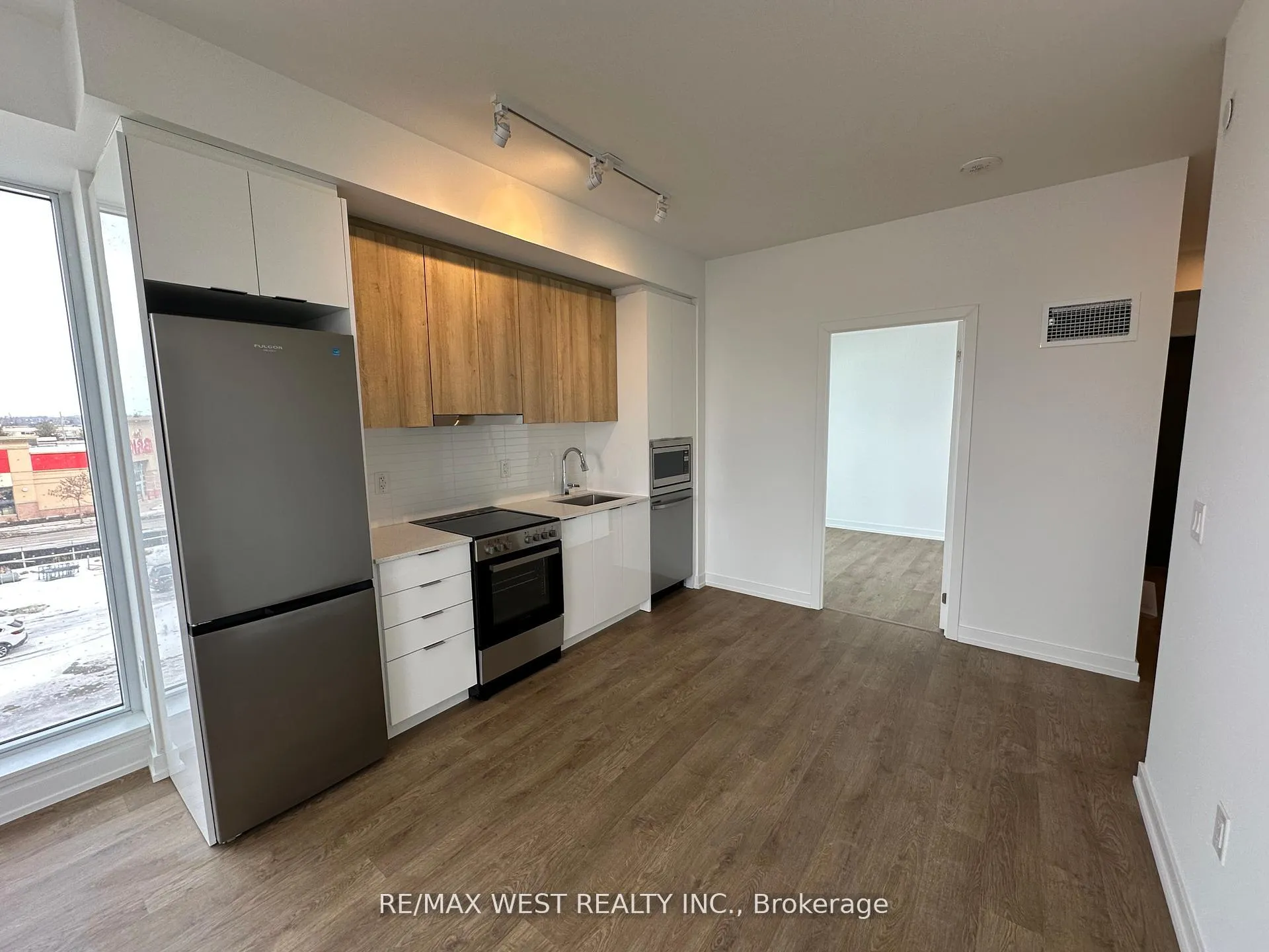 Photo 6 of Unit 337, 9763 Markham Road, Markham, Greensborough — HOMEH