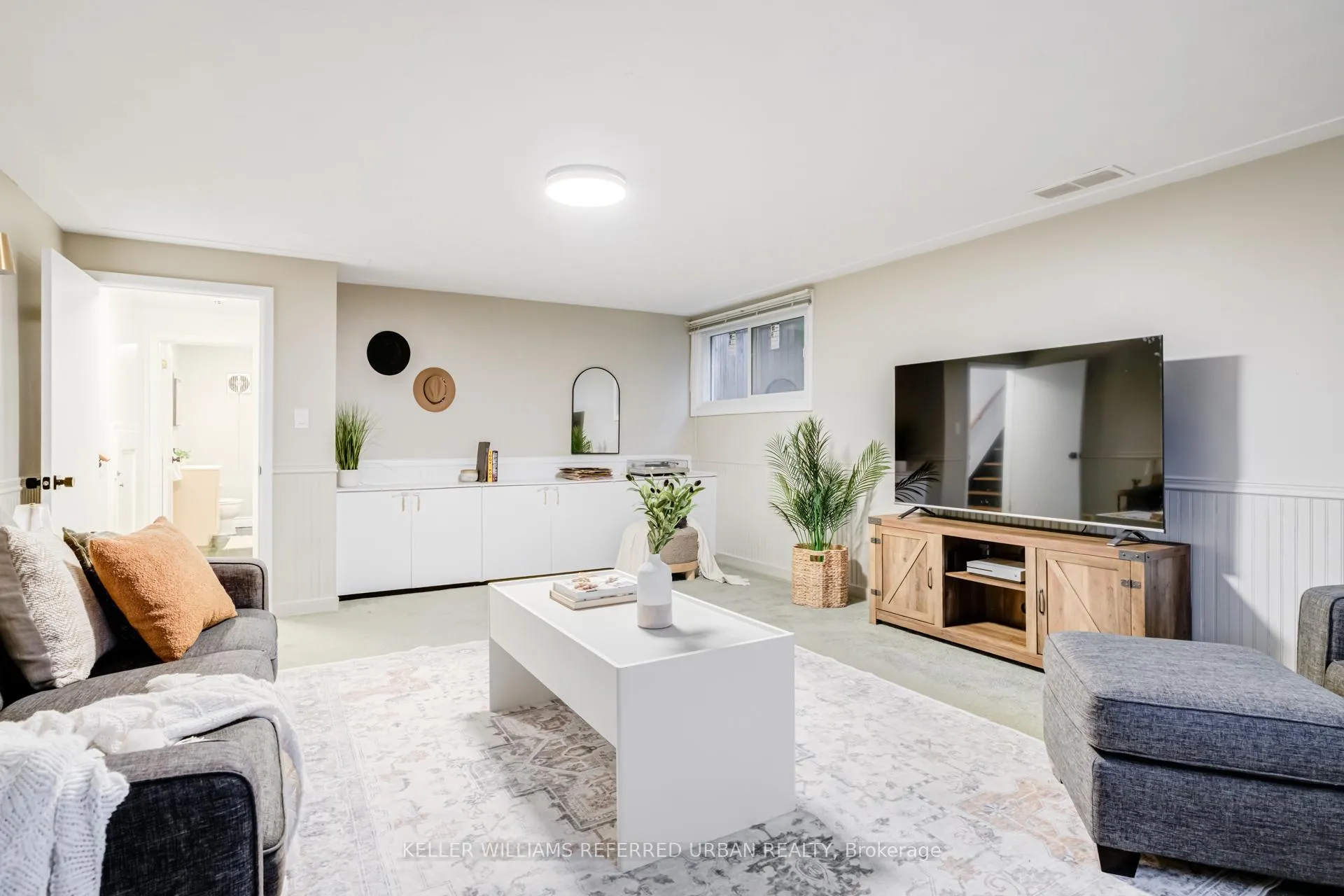 Photo 18 of 237 Hoover Crescent, Hamilton, Balfour — HOMEH